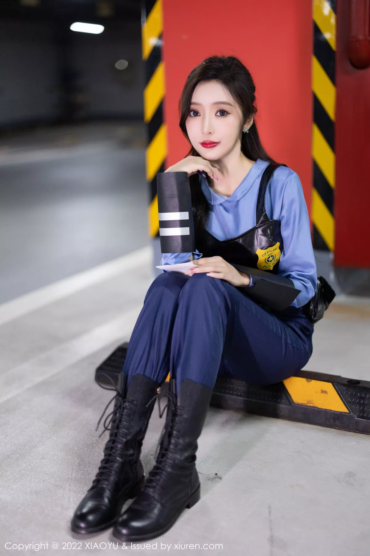 秀人集.com_[XiaoYu画语界]Vol.929_女神王馨瑶yanni脱蓝色女警官制服露黑色蕾丝内衣完美诱惑写真80P