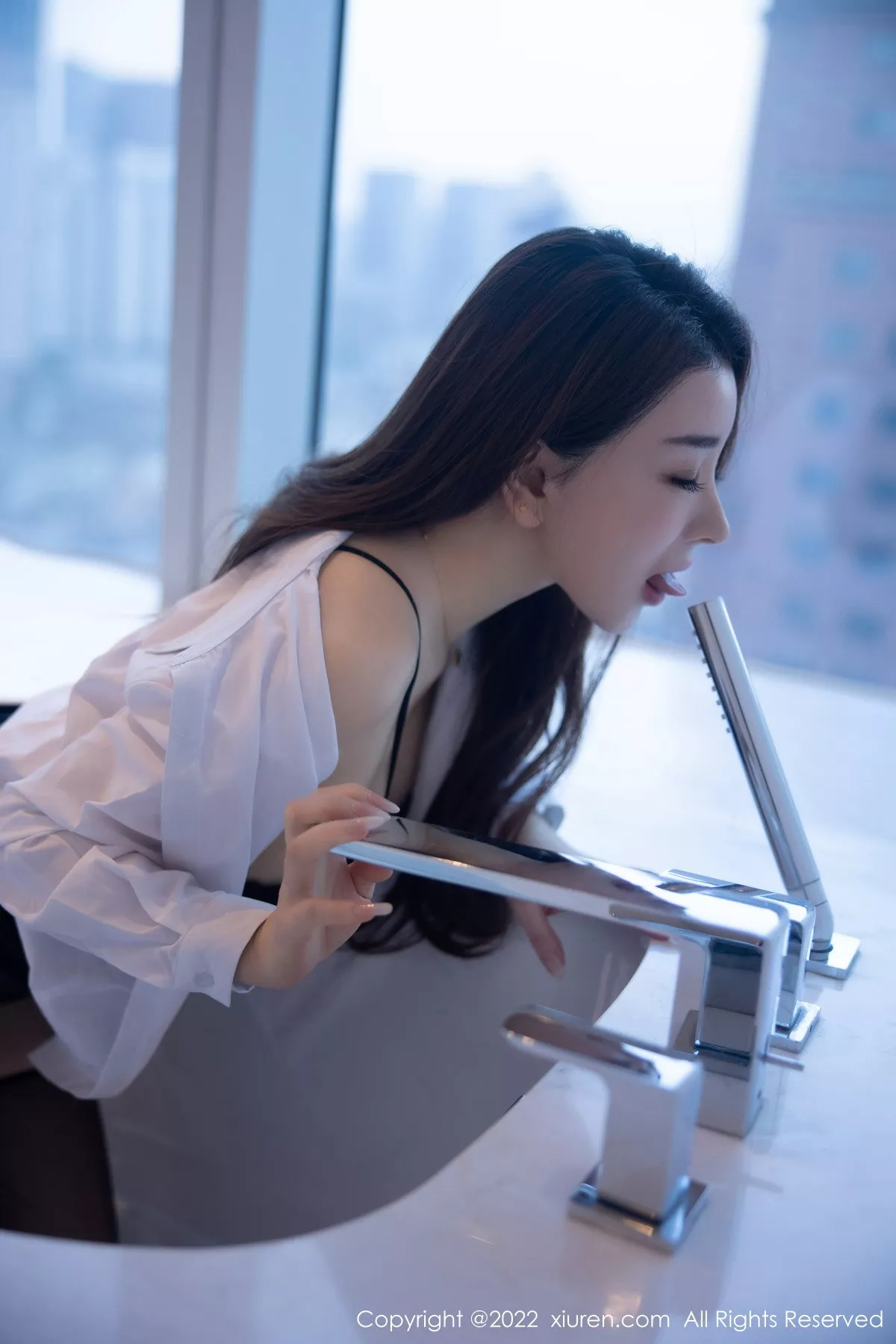 秀人集.com_[XiuRen秀人网]No.5916_模特雨儿1494性感白T配黑皮短裙露黑色内衣黑丝吊裙魅惑写真74P