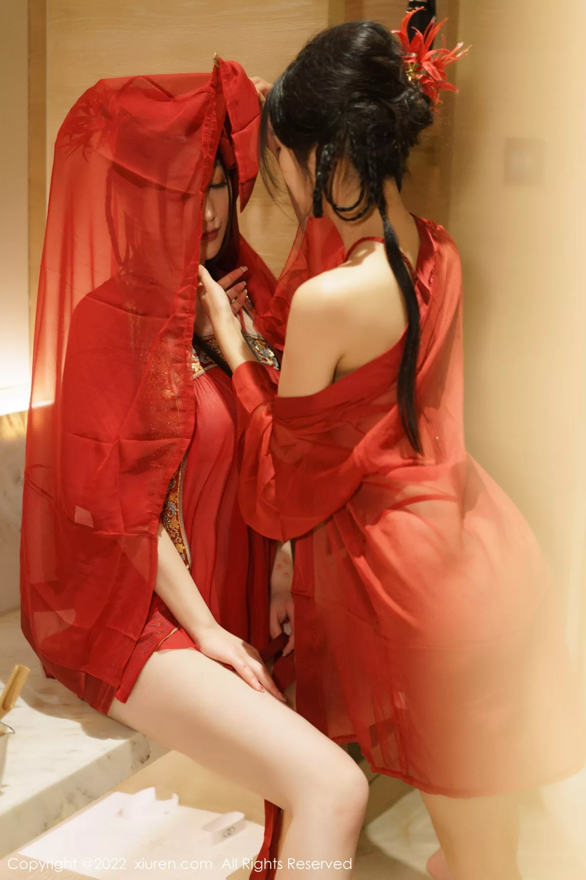 秀人集.com_[XiuRen秀人网]No.6068_女神laura阿姣＆妲己_Toxic红色薄透古装服秀丰满身材诱惑写真79P