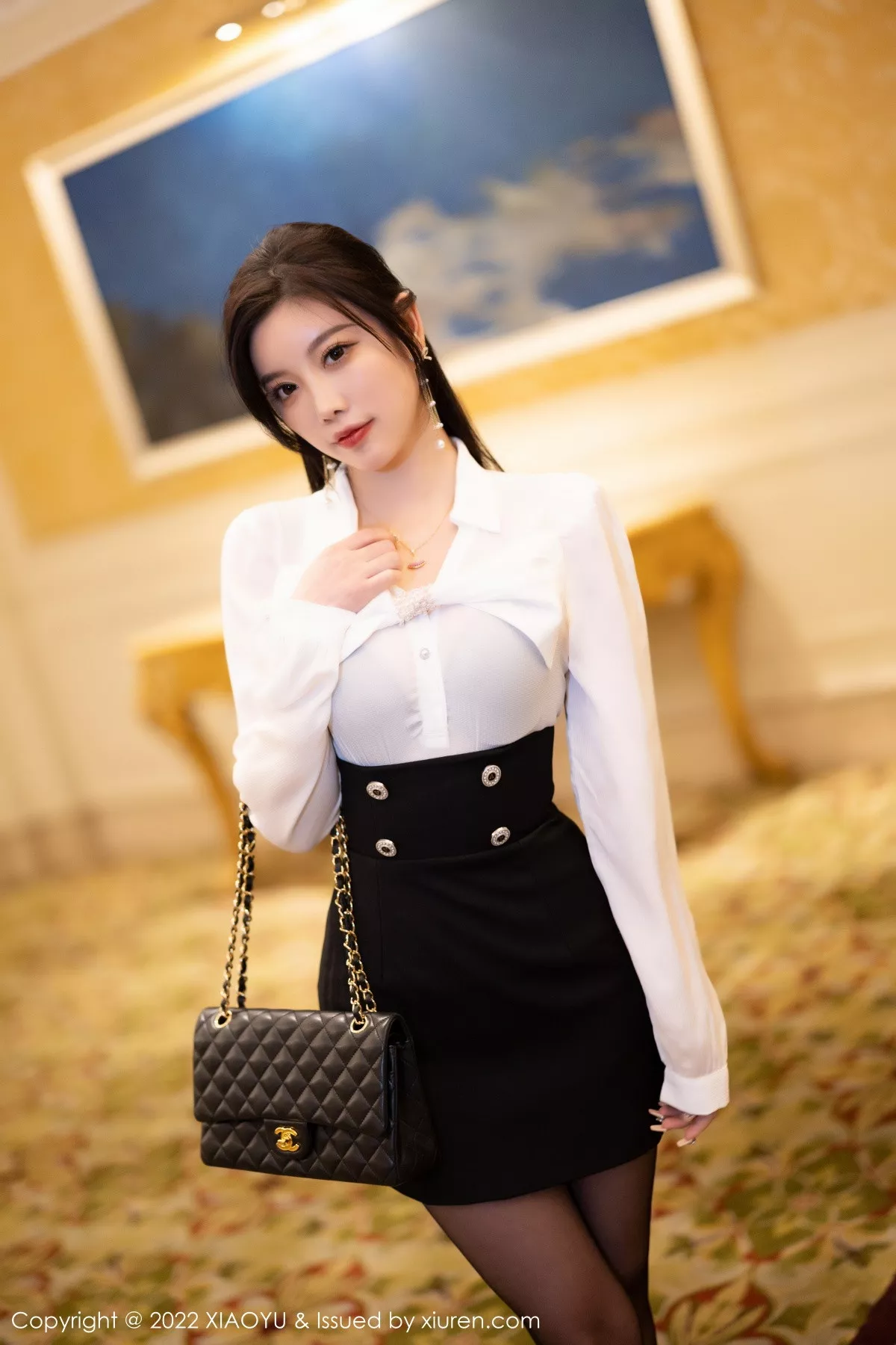 秀人集.com_[XiaoYu画语界]Vol.936_女神杨晨晨Yome性感白T配黑短裙露蓝色内衣超薄黑丝诱惑写真82P
