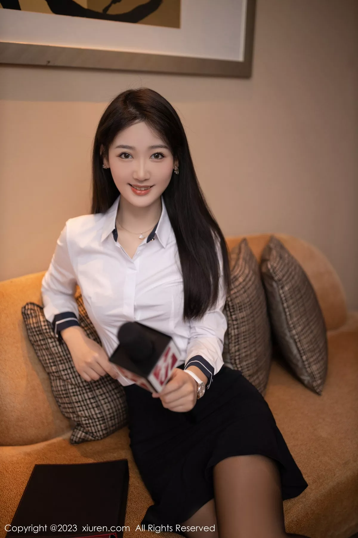 秀人集.com_[XiuRen秀人网]No.6106_模特唐安琪独家采访主题性感白T配黑色短裙露蕾丝内衣诱惑写真81P