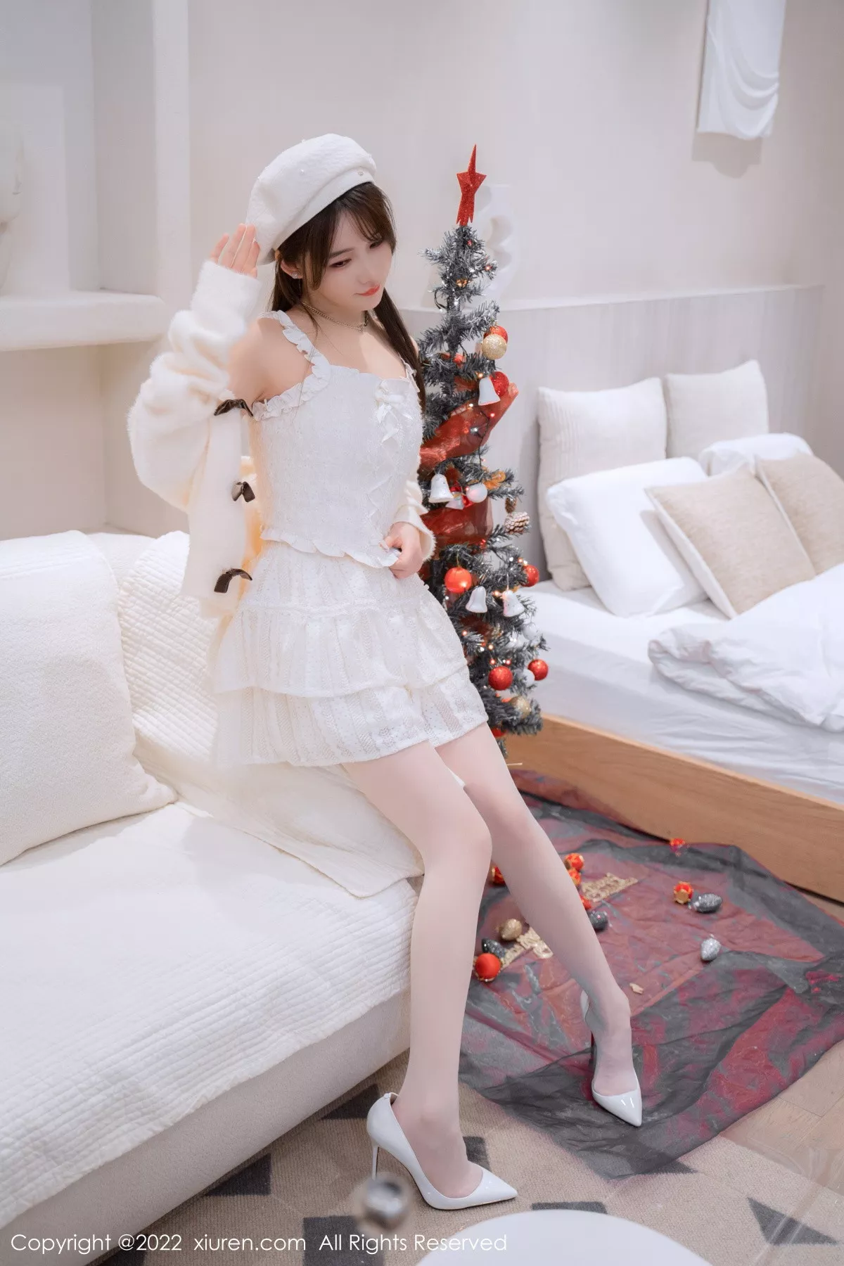 秀人集.com_[XiuRen秀人网]No.6025_模特婠婠么性感白色毛线上衣配白短裙秀曼妙身姿完美诱惑写真68P