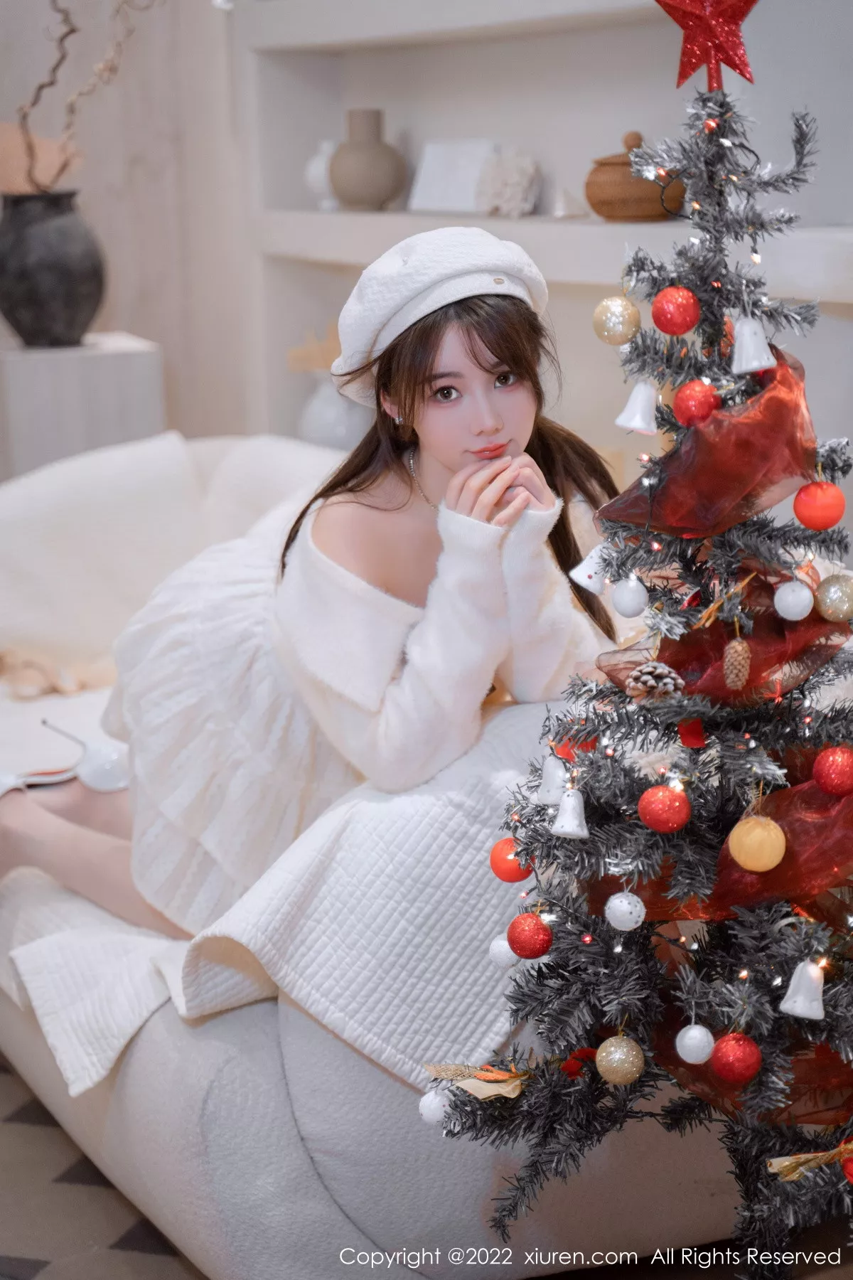 秀人集.com_[XiuRen秀人网]No.6025_模特婠婠么性感白色毛线上衣配白短裙秀曼妙身姿完美诱惑写真68P