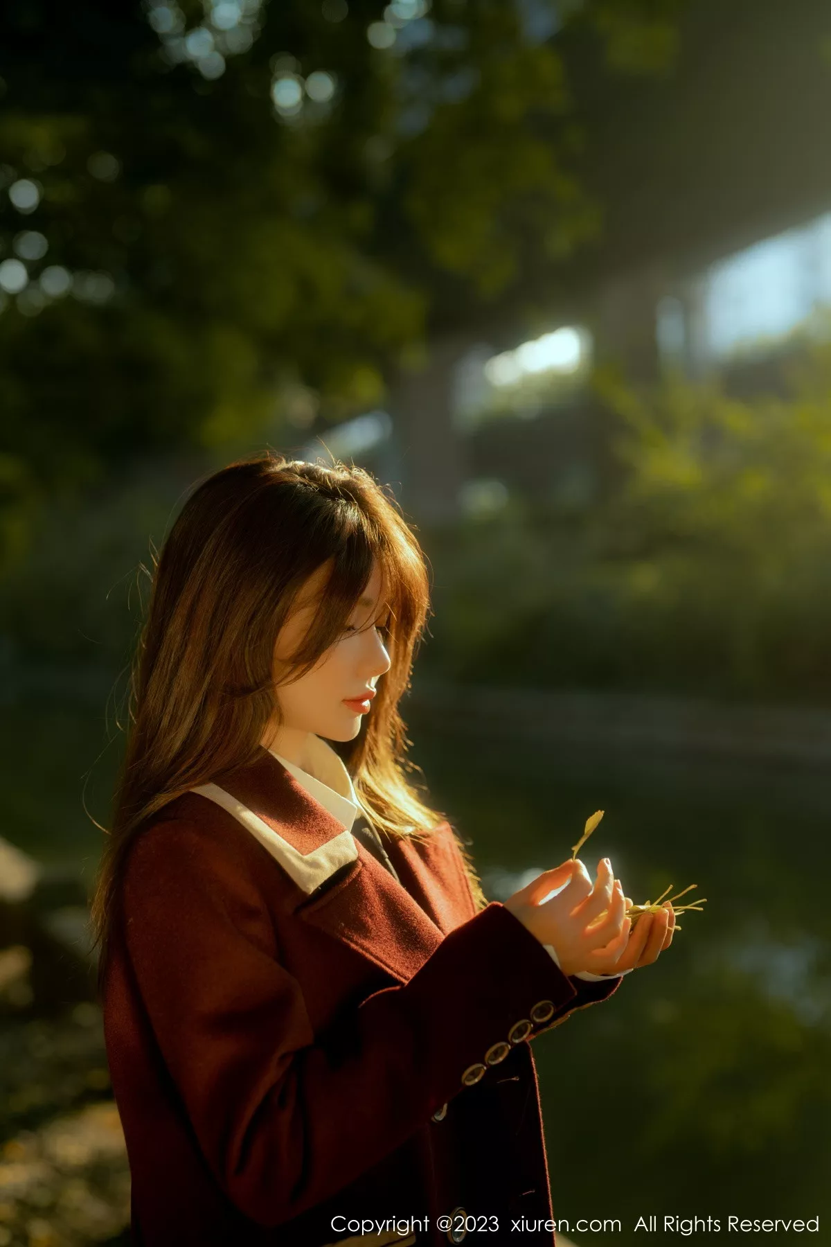 秀人集.com_[XiuRen秀人网]No.6137_模特婠婠么性感白T配黑色短裙露超薄黑丝秀曼妙身姿诱惑写真91P