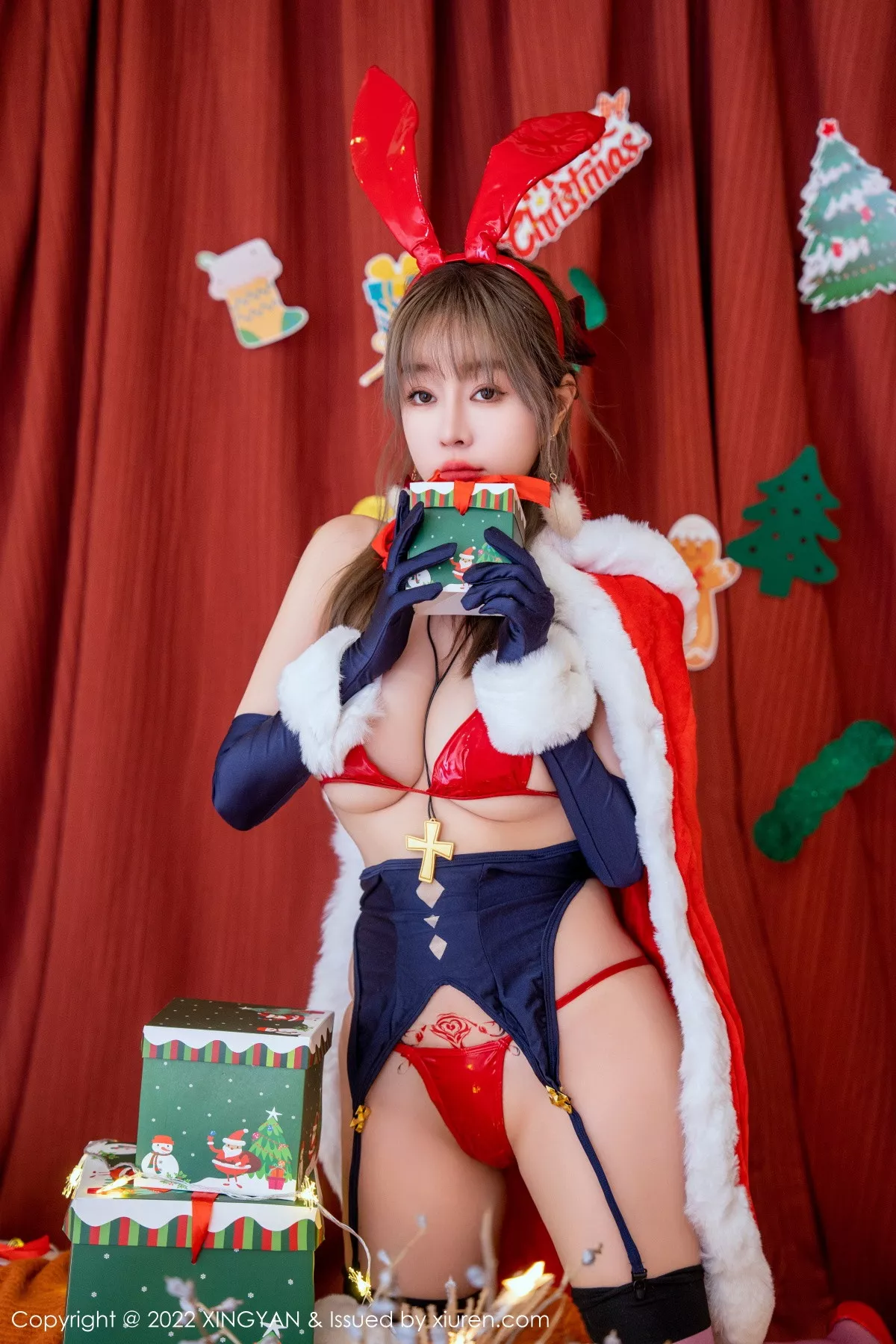 秀人集.com_[XINGYAN星颜社]VOL.161_女神王雨纯圣诞主题性感圣诞服饰露红色皮质内衣完美诱惑写真75P