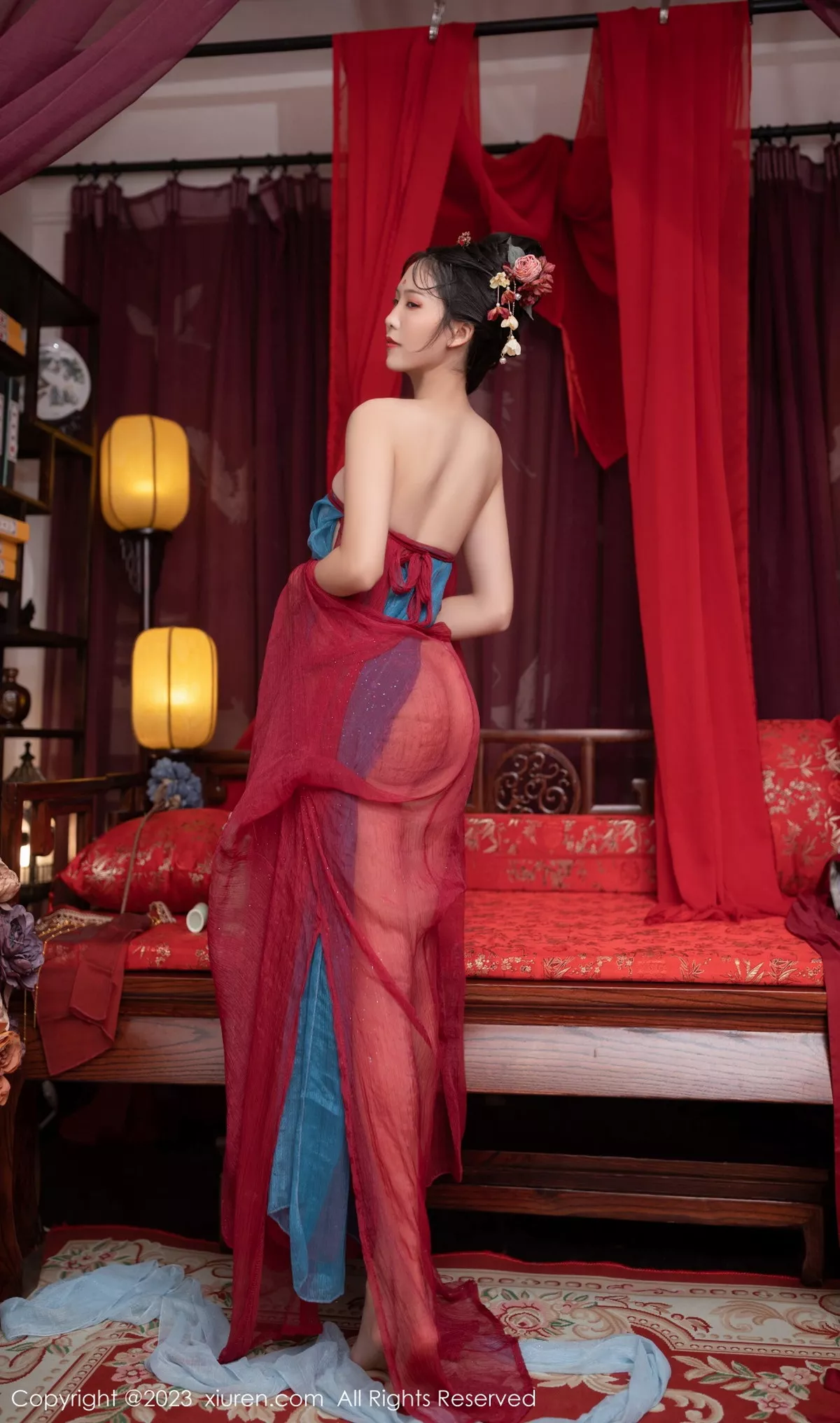 秀人集.com_[XiuRen秀人网]No.6154_模特利世歌姬角色扮演性感红色古装服低胸秀完美身材诱惑写真71P