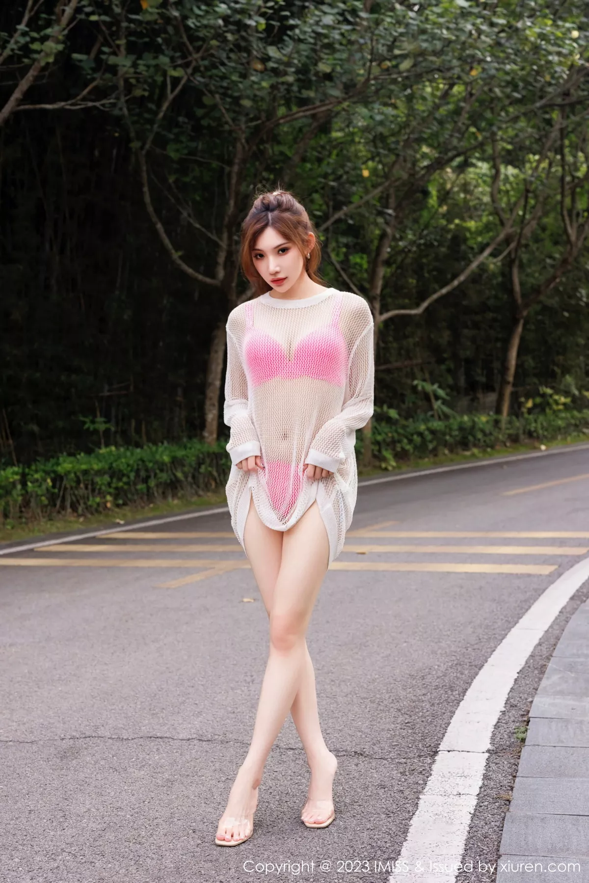 秀人集.com_[IMISS爱蜜社]Vol.715_女神小狐狸Kathryn泳池场景多套性感比基尼秀完美身材诱惑写真79P