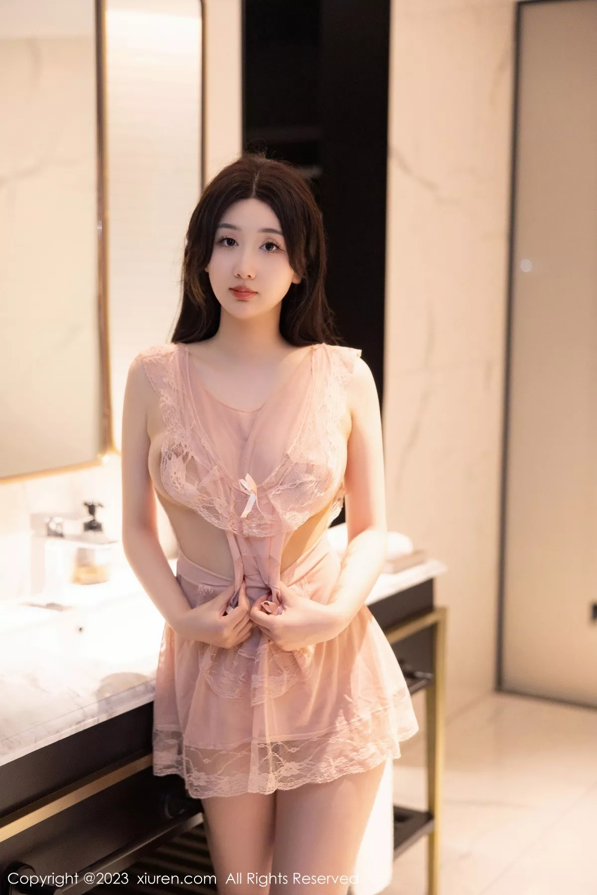 秀人集.com_[XiuRen秀人网]No.6243_模特江真真浴室场景性感淡粉色蕾丝情趣服秀惹火身材诱惑写真78P