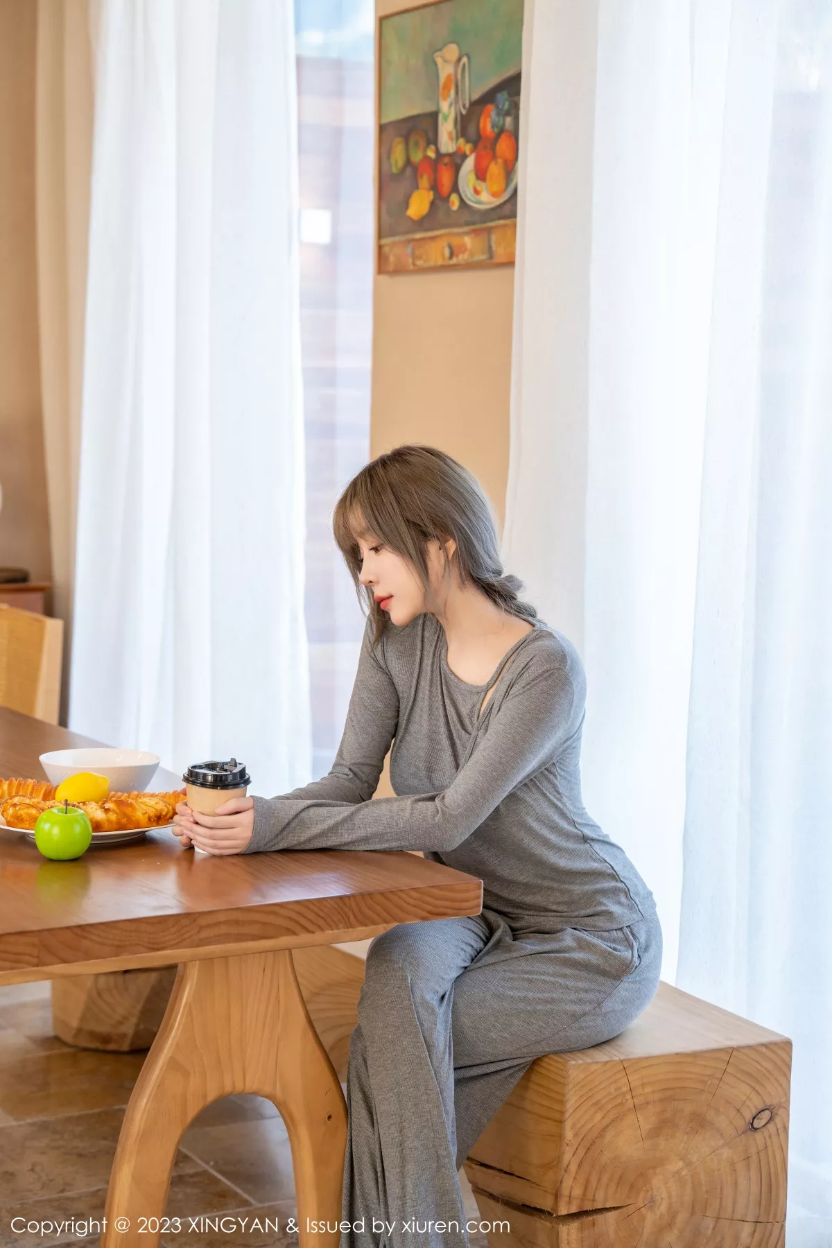 秀人集.com_[XINGYAN星颜社]VOL.171_女神王雨纯脱灰色休闲装露轻透连体衣配开档黑丝惹火诱惑写真78P