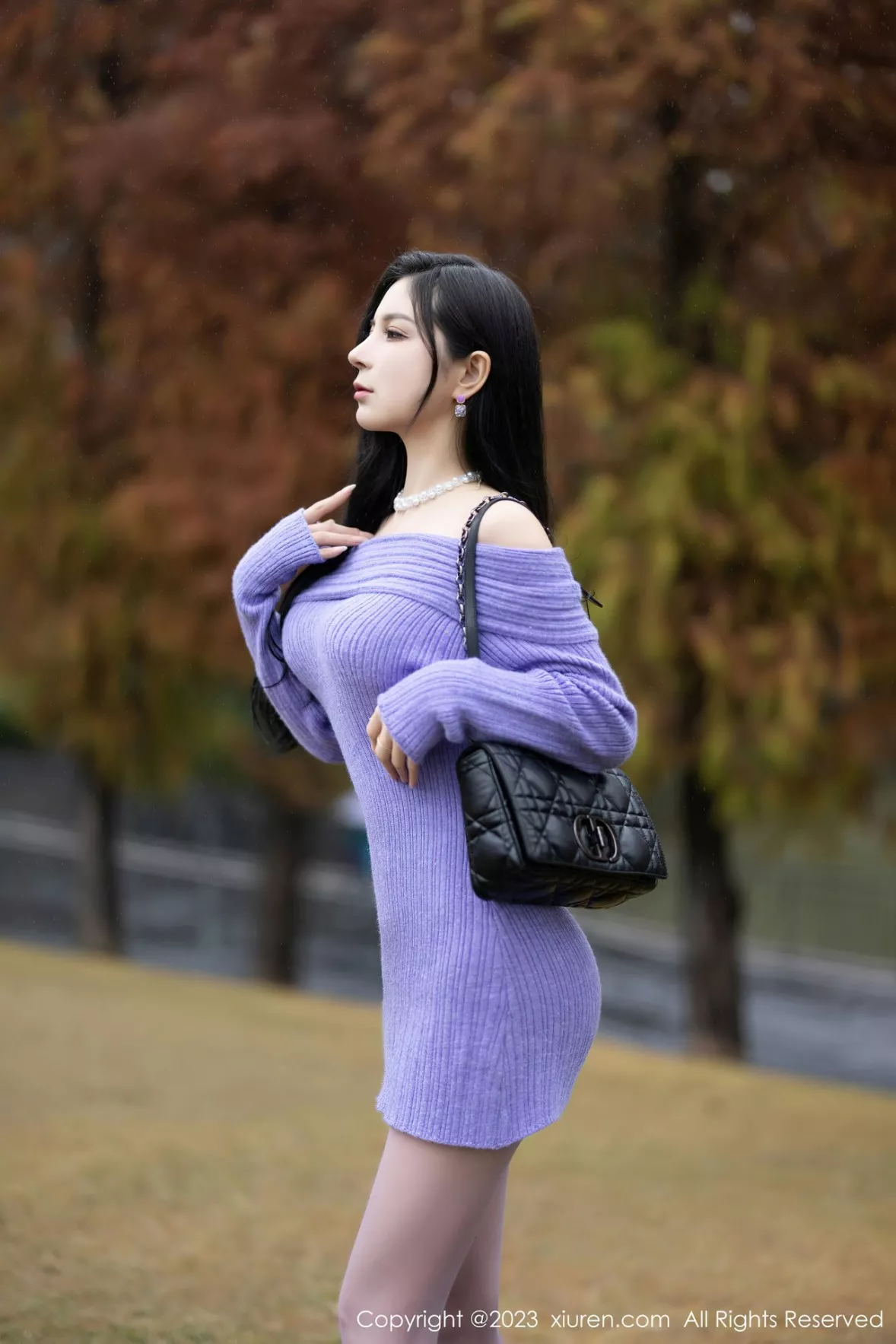 秀人集.com_[XiuRen秀人网]No.6277_模特小蛮妖Yummy脱性感紫色露肩连衣短裙秀蕾丝内衣诱惑写真80P