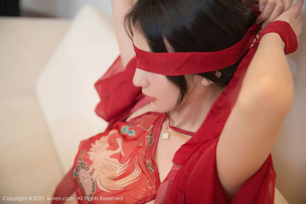 秀人集.com_[XiuRen秀人网]No.6161_模特熊小诺私房性感红色古装服配超薄肉丝秀曼妙身姿迷人写真79P