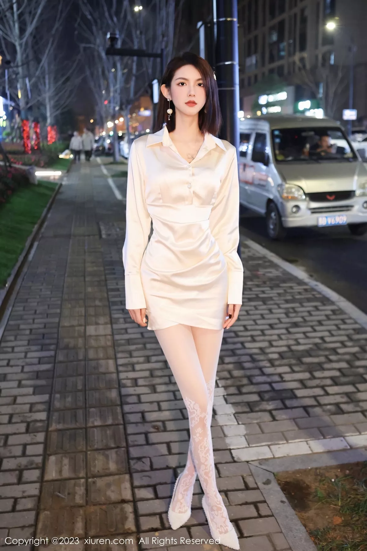 秀人集.com_[XiuRen秀人网]No.6393_模特乔一一脱性感米色连衣短裙露白色内衣秀曼妙身姿诱惑写真92P