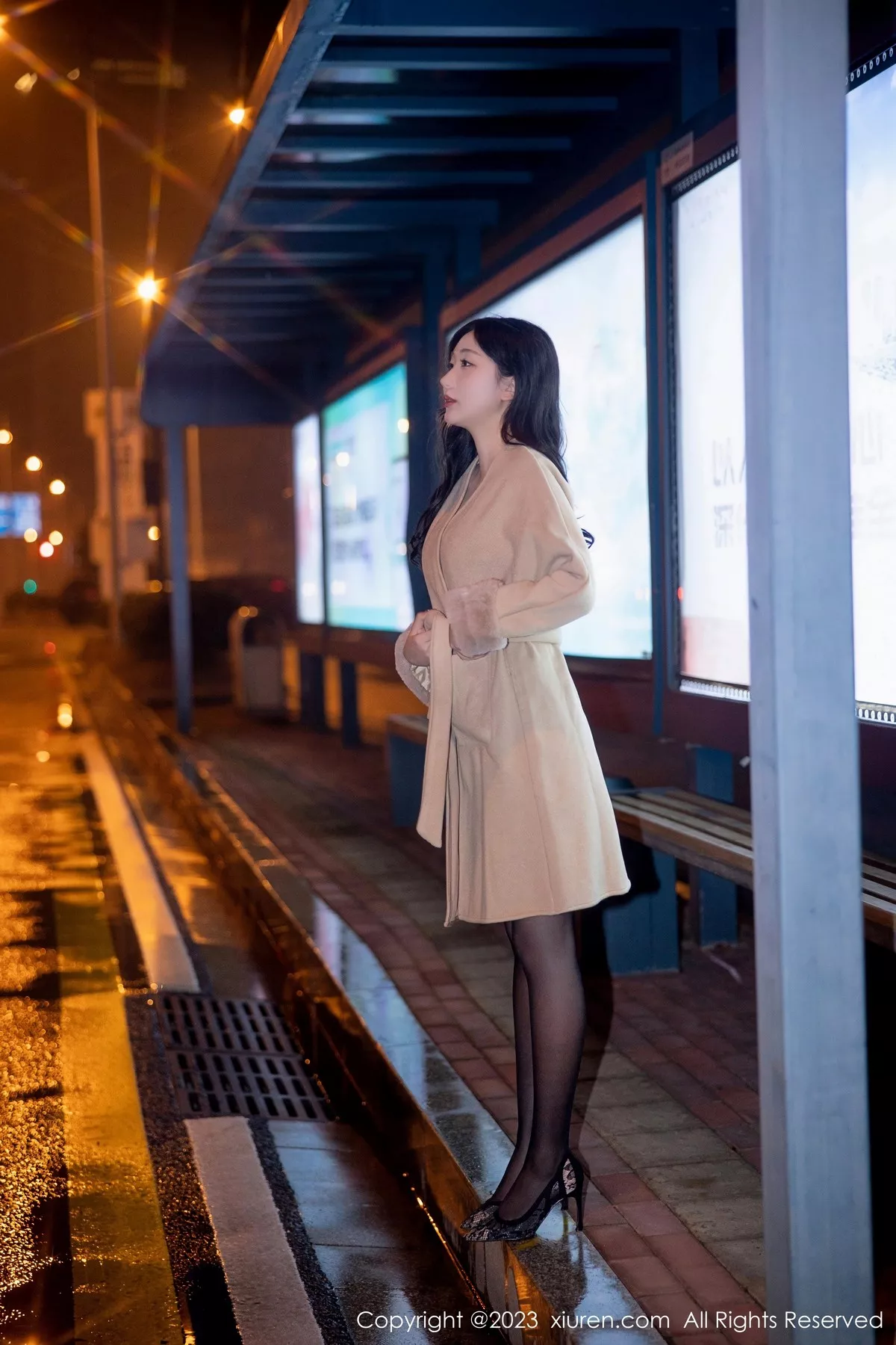 秀人集.com_[XiuRen秀人网]No.6424_模特江真真脱外套露性感蕾丝内衣配黑丝吊袜秀完美身材诱惑写真66P