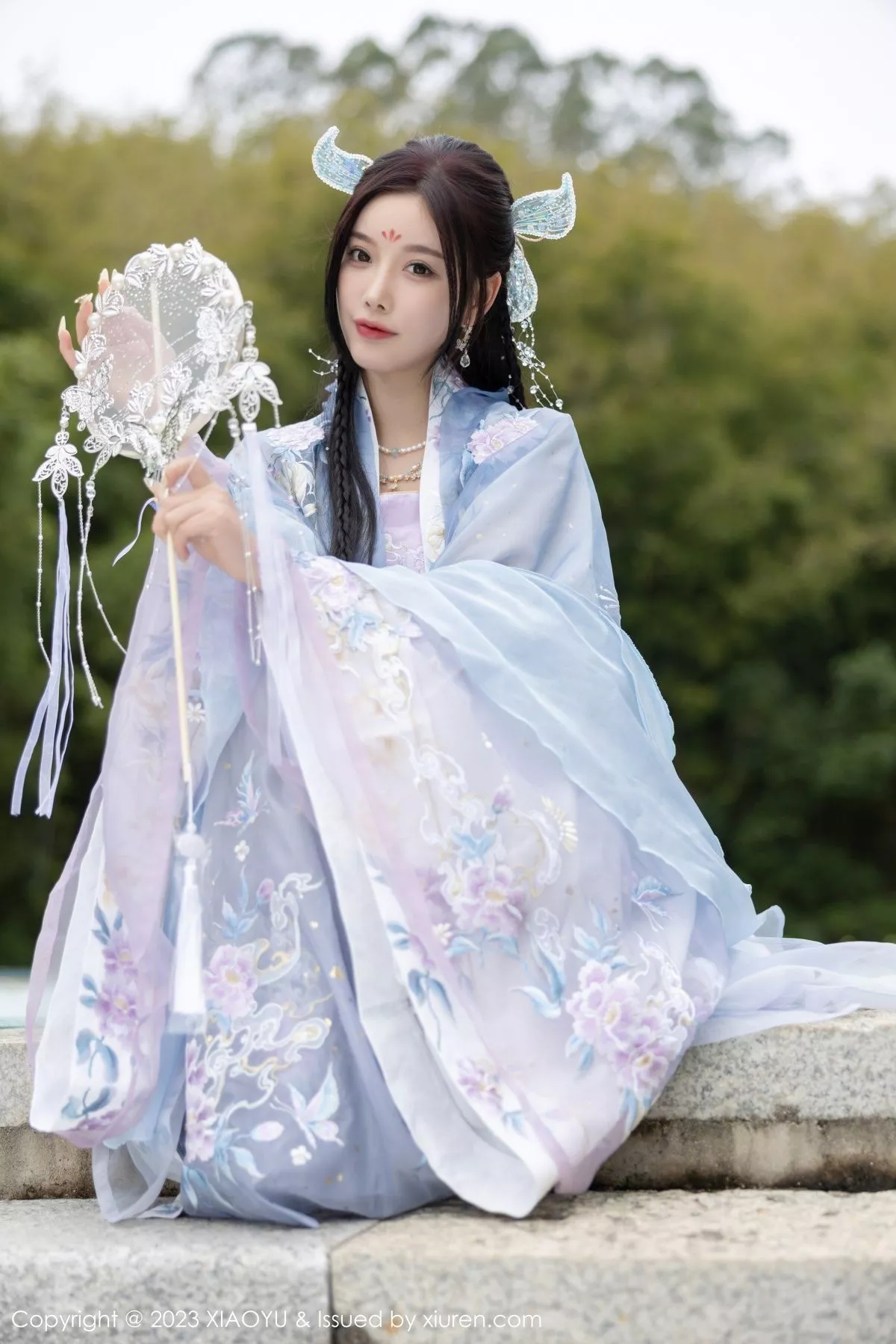 秀人集.com_[XiaoYu画语界]Vol.970_女神杨晨晨Yome脱淡蓝紫色古装服露白色蕾丝内衣完美诱惑写真91P