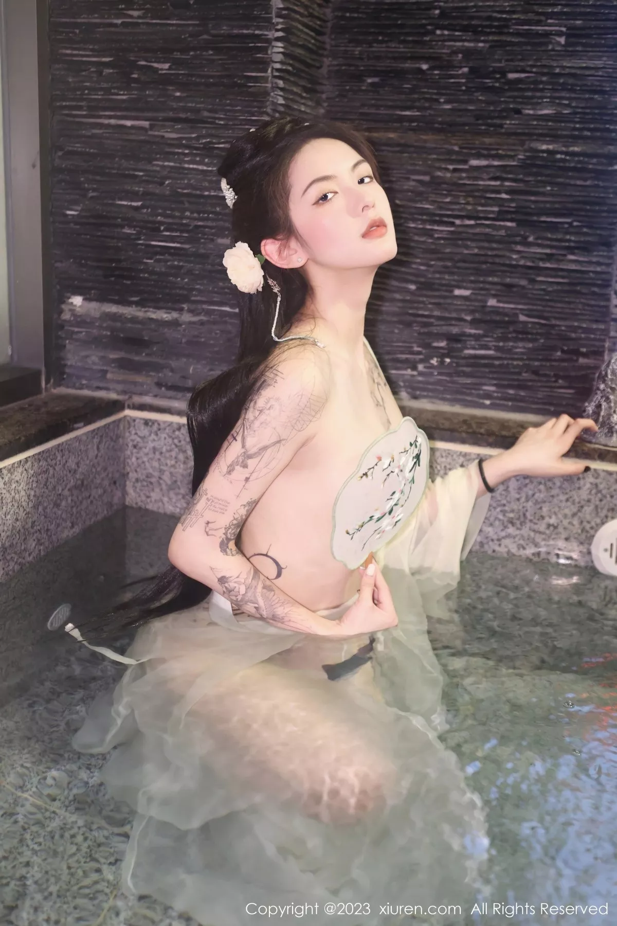 秀人集.com_[XiuRen秀人网]No.6430_模特乔一一温泉浴池白纱轻透古装服饰秀惹火身材极致诱惑写真82P