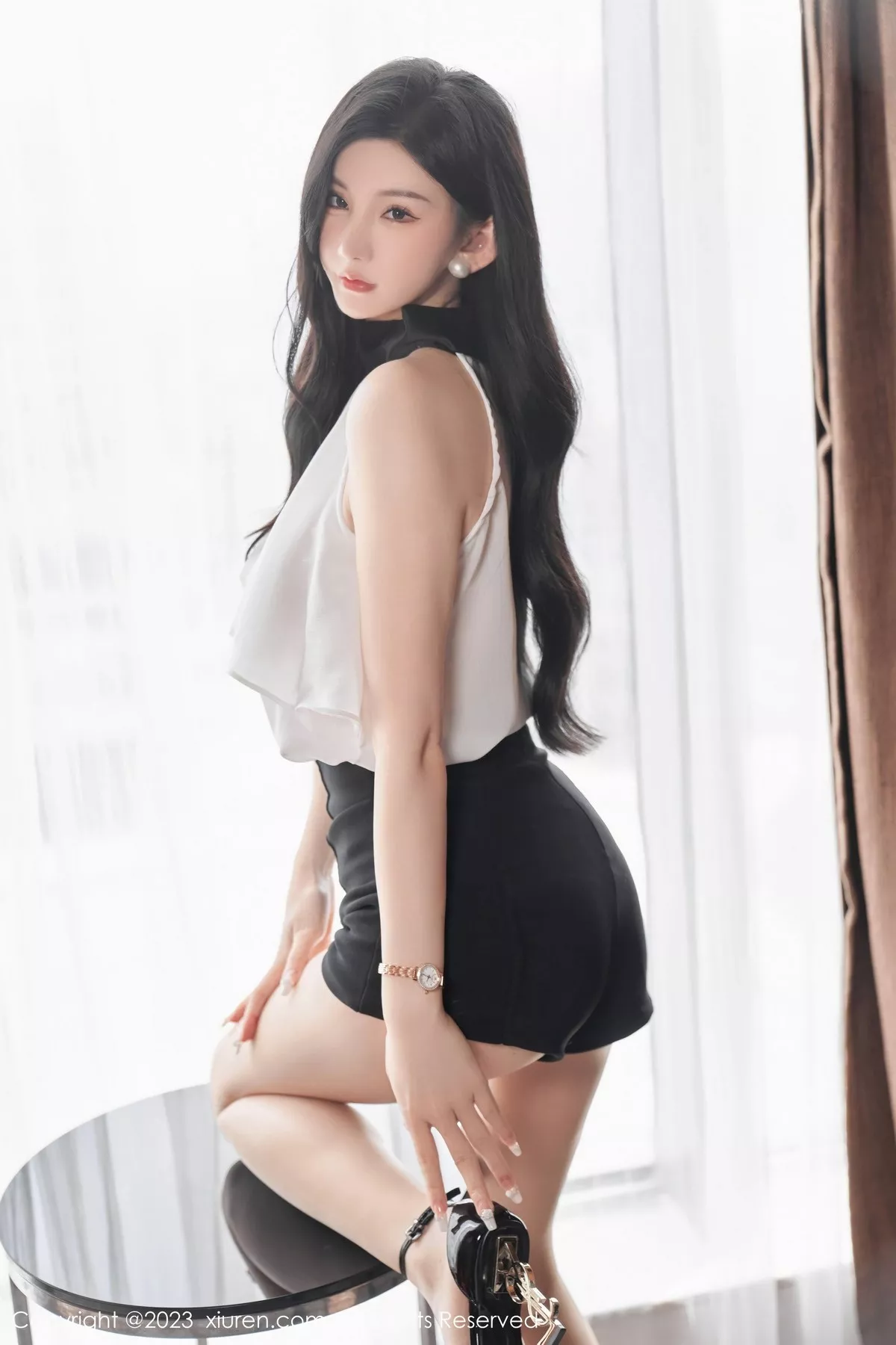 秀人集.com_[XiuRen秀人网]No.6435_女神周于希Sally澳门旅拍白色薄纱服饰配超薄肉丝撩人诱惑写真83P