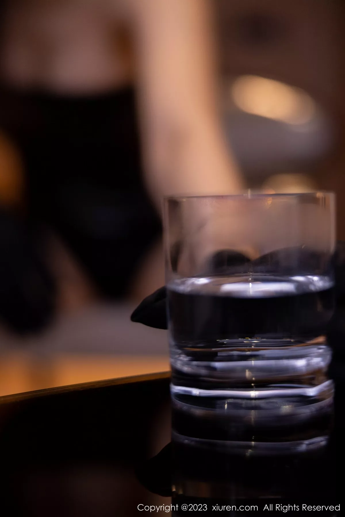 秀人集.com_[XiuRen秀人网]No.6320_女神绮里嘉ula性感黑色皮质连衣短裙半撩秀翘臀美腿诱惑写真87P