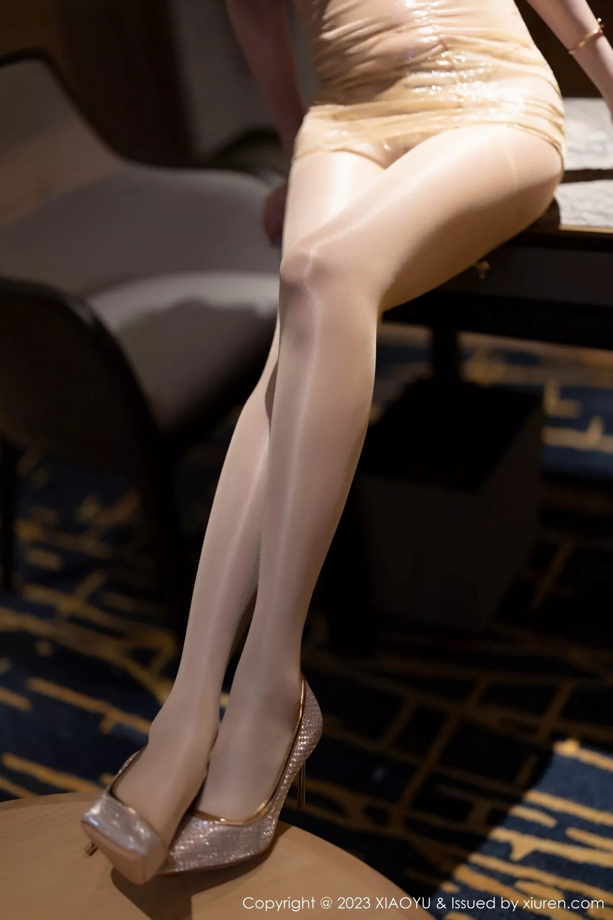 秀人集.com_[XiaoYu画语界]Vol.995_模特梦心玥性感浅黄轻透连身短裙配超薄无内肉丝惹火诱惑写真85P