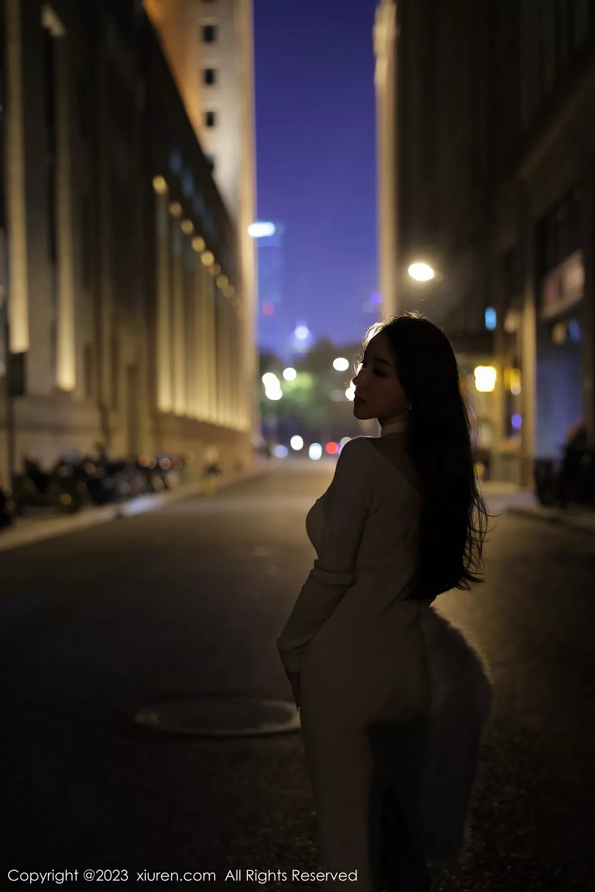 秀人集.com_[XiuRen秀人网]No.6544_模特雨儿1494性感白色连身长裙露黑色内衣秀丰腴身材诱惑写真85P