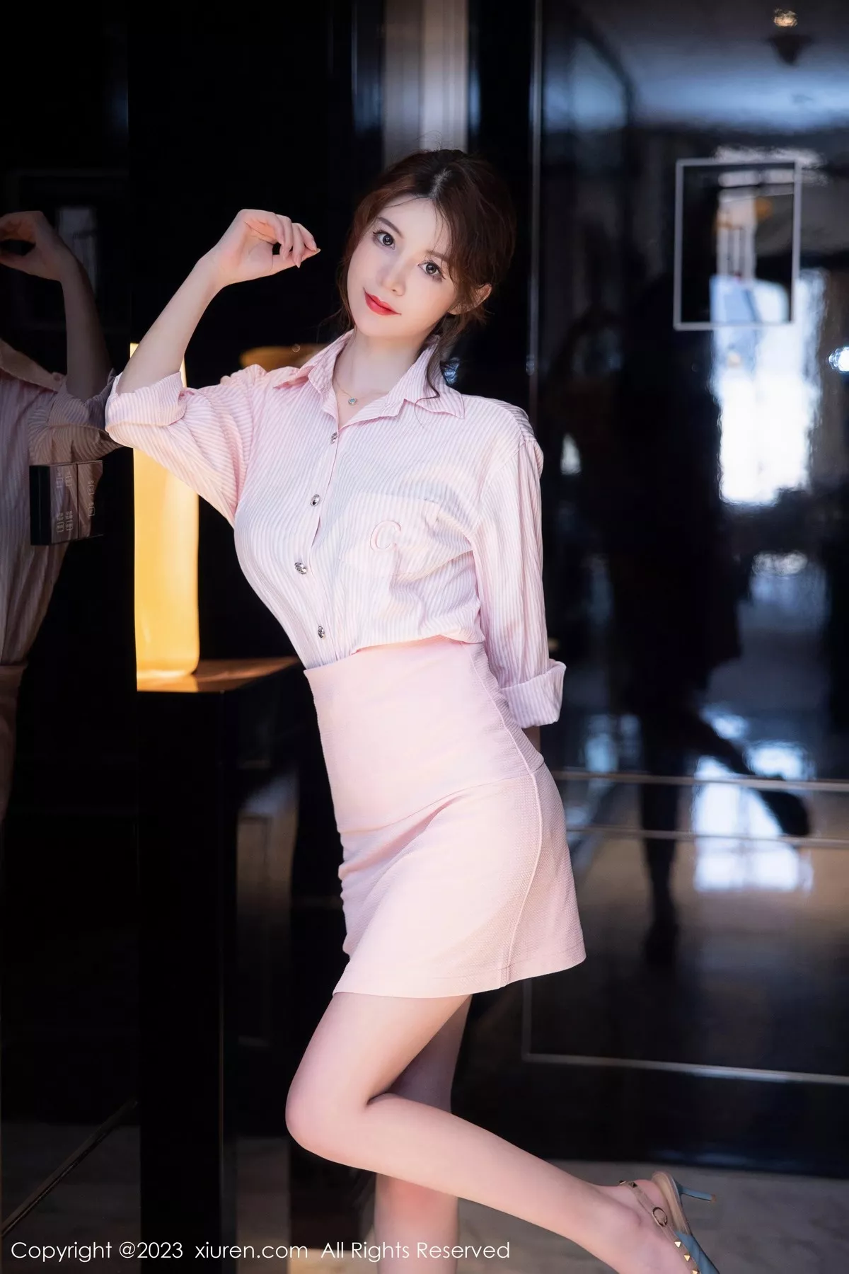 秀人集.com_[XiuRen秀人网]No.6451_模特yoo优优性感粉色上衣配粉短裙露黑色蕾丝内衣迷人诱惑写真83P