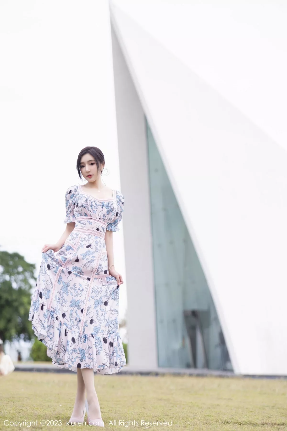 秀人集.com_[XiuRen秀人网]No.6474_女神王馨瑶yanni海南岛旅拍脱浅色连衣长裙露淡蓝内衣诱惑写真86P