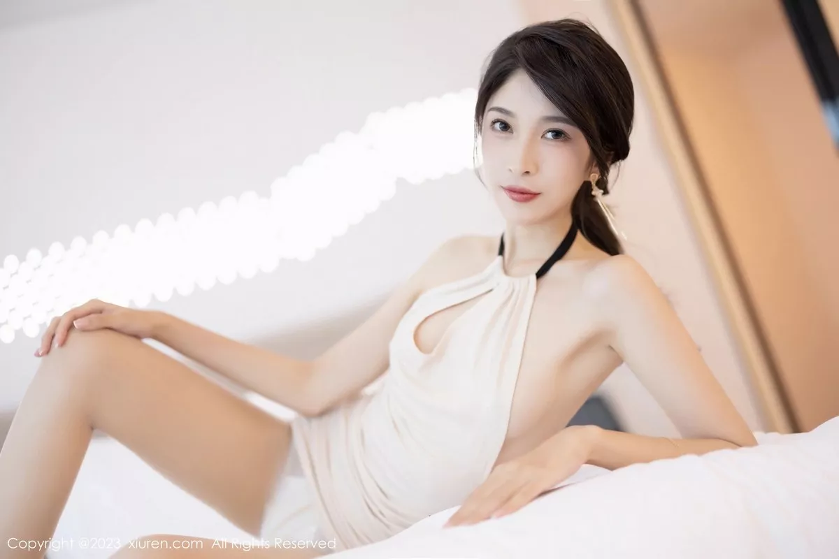 秀人集.com_[XiuRen秀人网]No.6631_模特林乐一性感米色连身短裙配原色丝袜秀曼妙身姿迷人写真83P