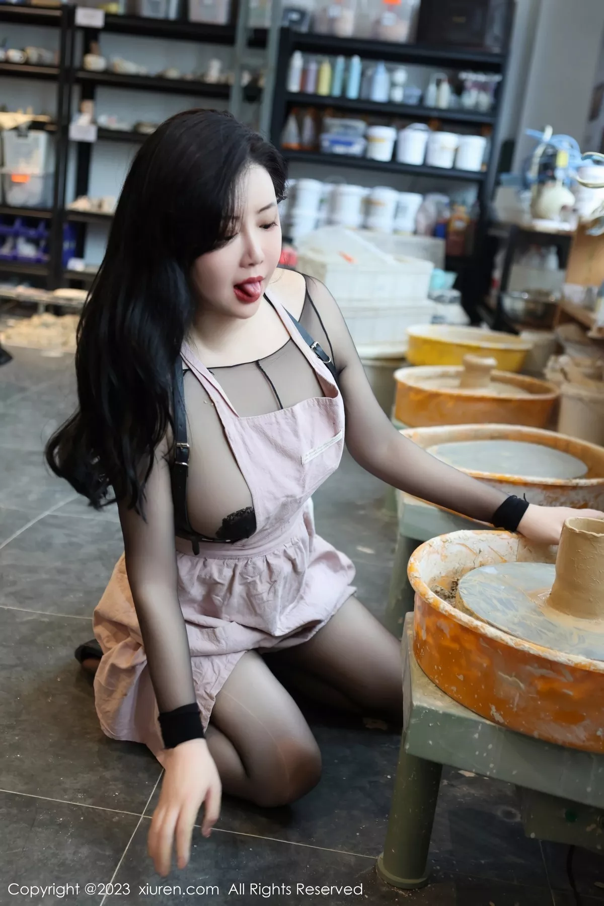 秀人集.com_[XiuRen秀人网]No.6647_模特王婉悠Queen性感黑色轻透情趣服露豪乳遮点火辣诱惑写真81P