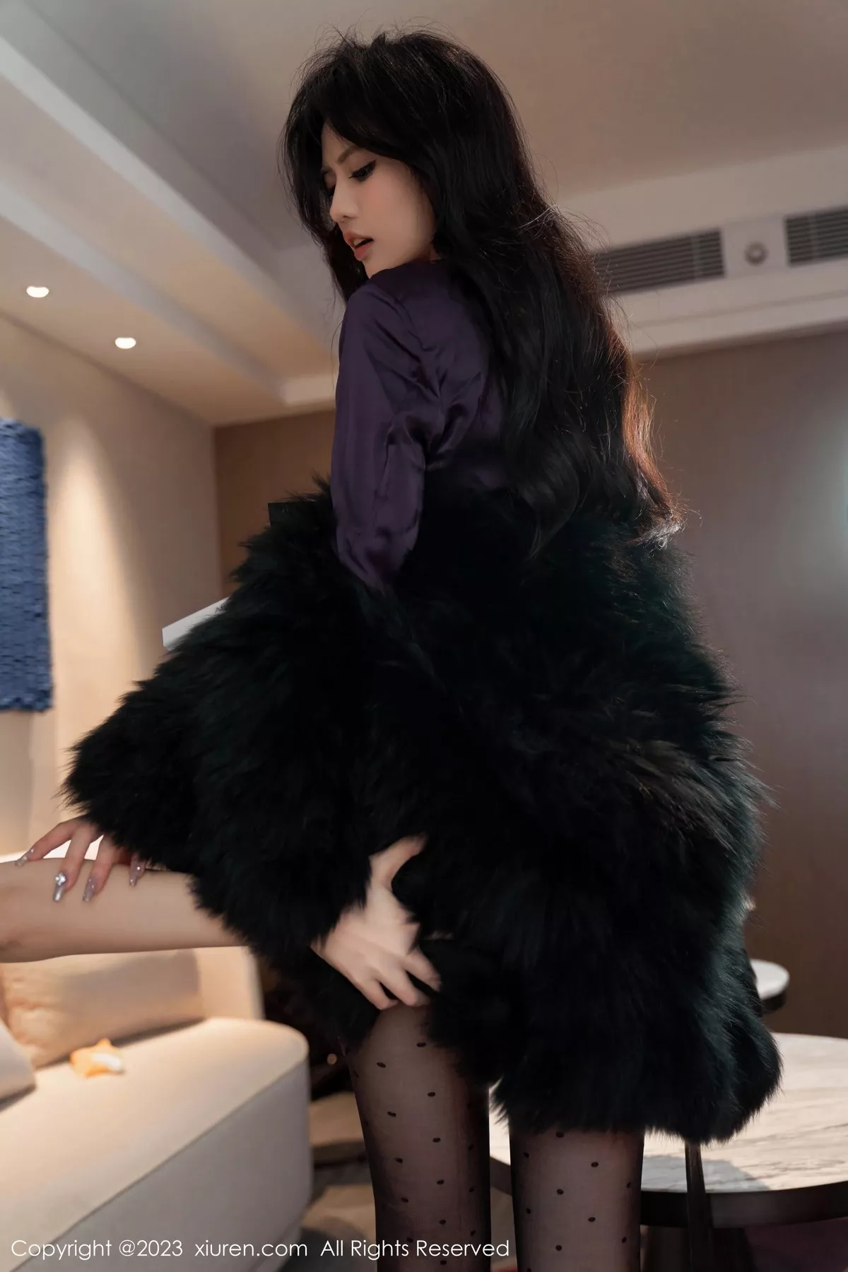 秀人集.com_[XiuRen秀人网]No.6649_模特浅浅Danny私房性感紫色服配黑丝裤袜秀曼妙身姿诱惑写真101P