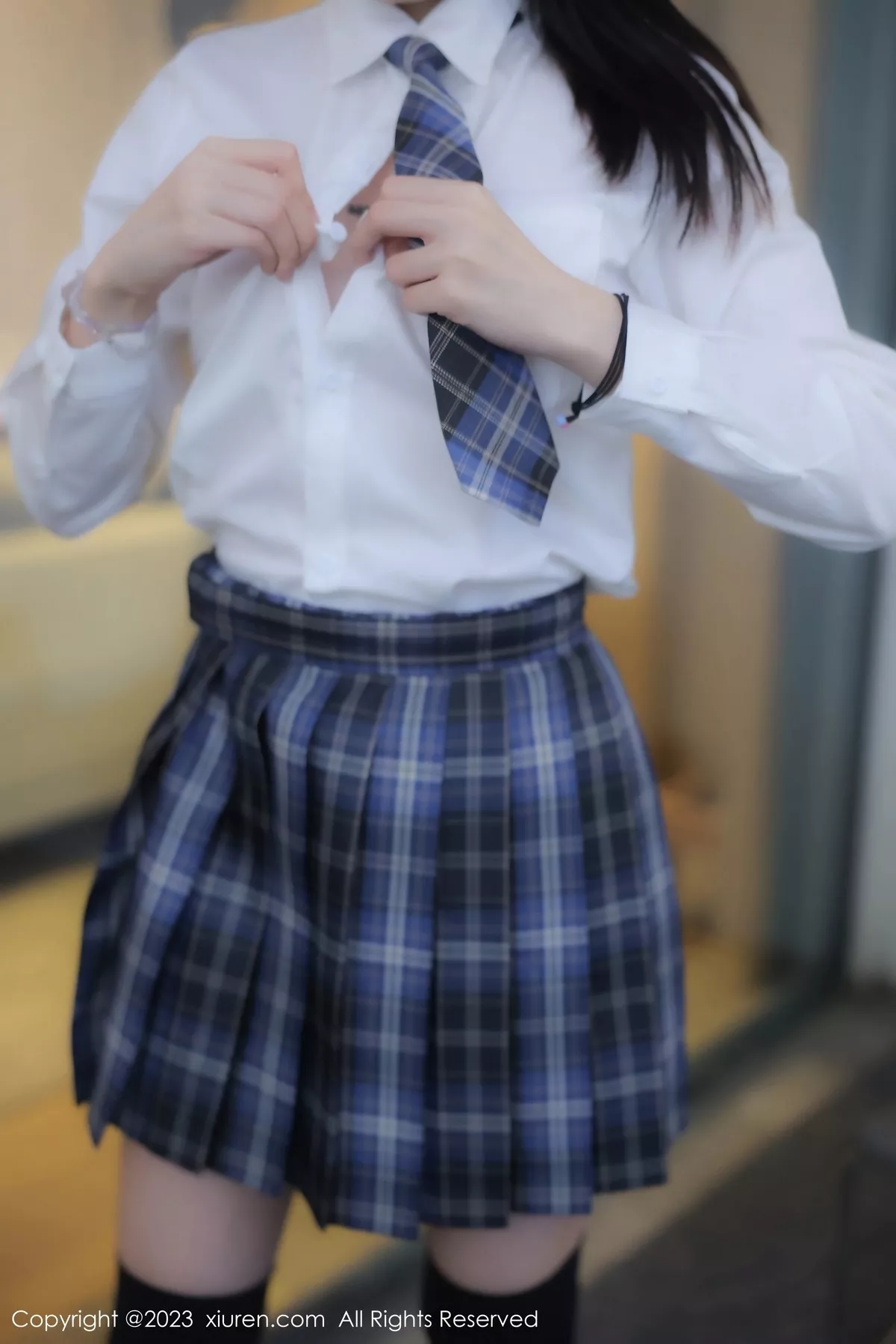 秀人集.com_[XiuRen秀人网]No.6662_模特幼幼学妹制服性感白T配格子裙露白色蕾丝内衣完美诱惑写真92P