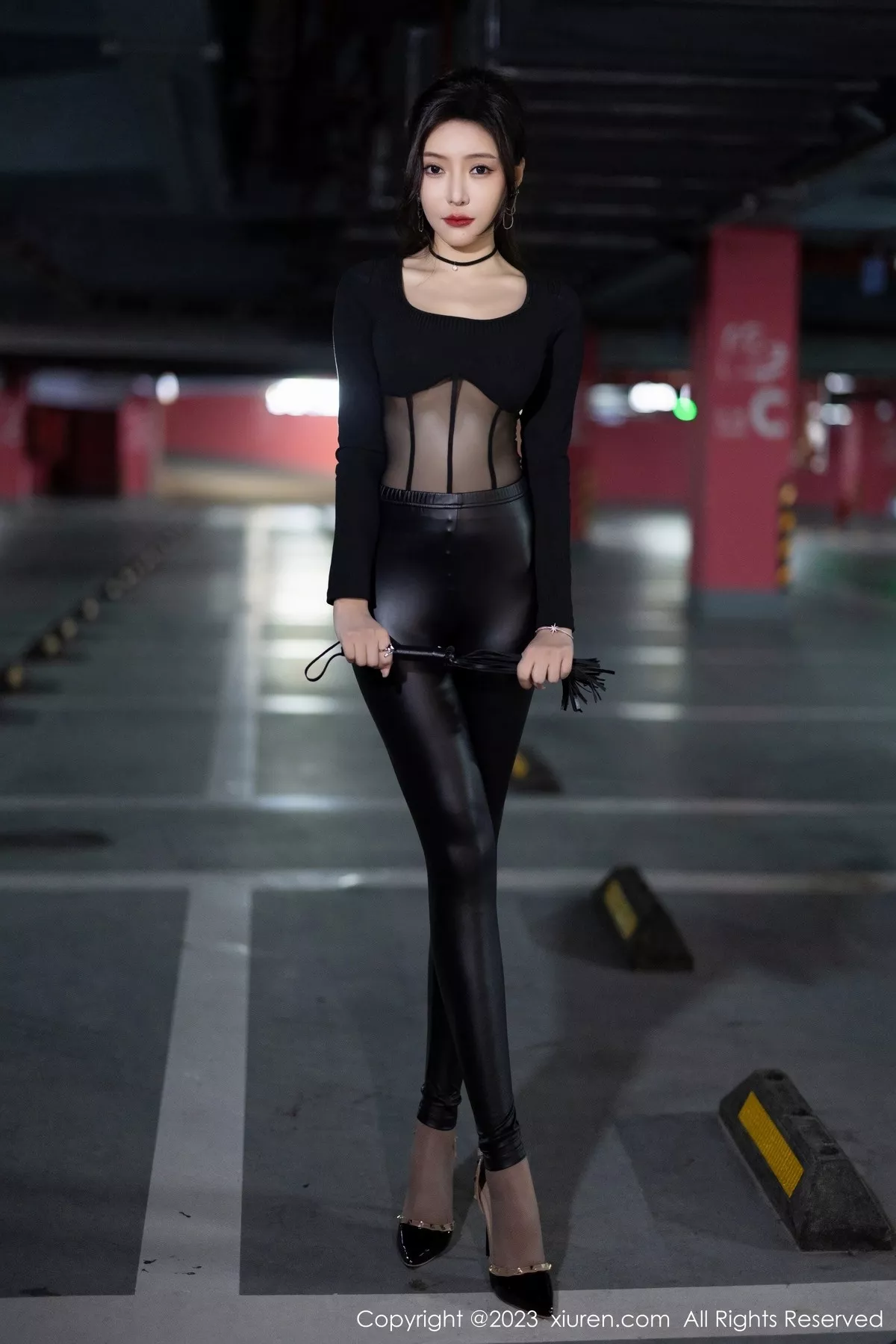 秀人集.com_[XiuRen秀人网]No.6663_女神王馨瑶yanni脱黑皮长裤露性感黑色轻透连体衣撩人诱惑写真85P