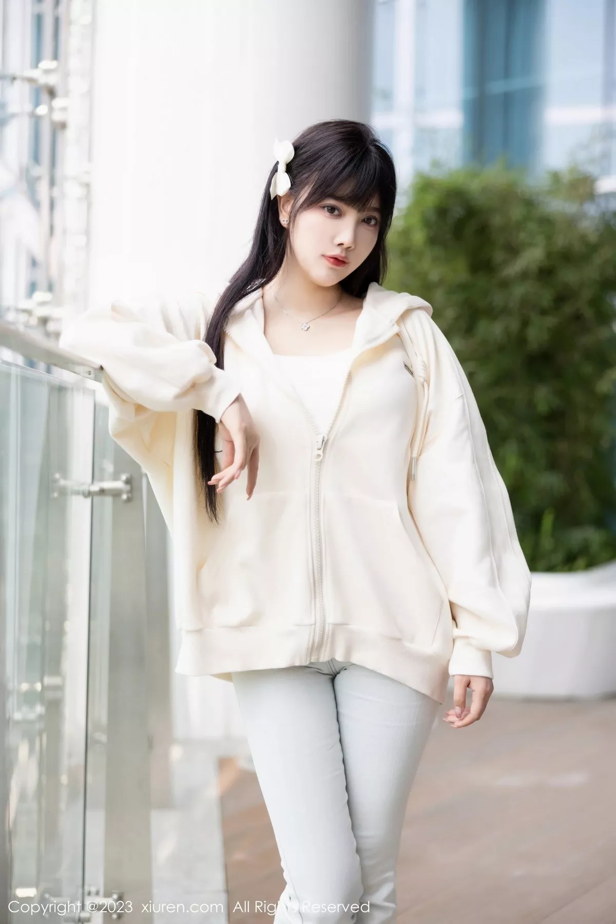 秀人集.com_[XiuRen秀人网]No.6707_女神杨晨晨Yome私房性感浅色内衣配超薄无内肉丝完美诱惑写真90P