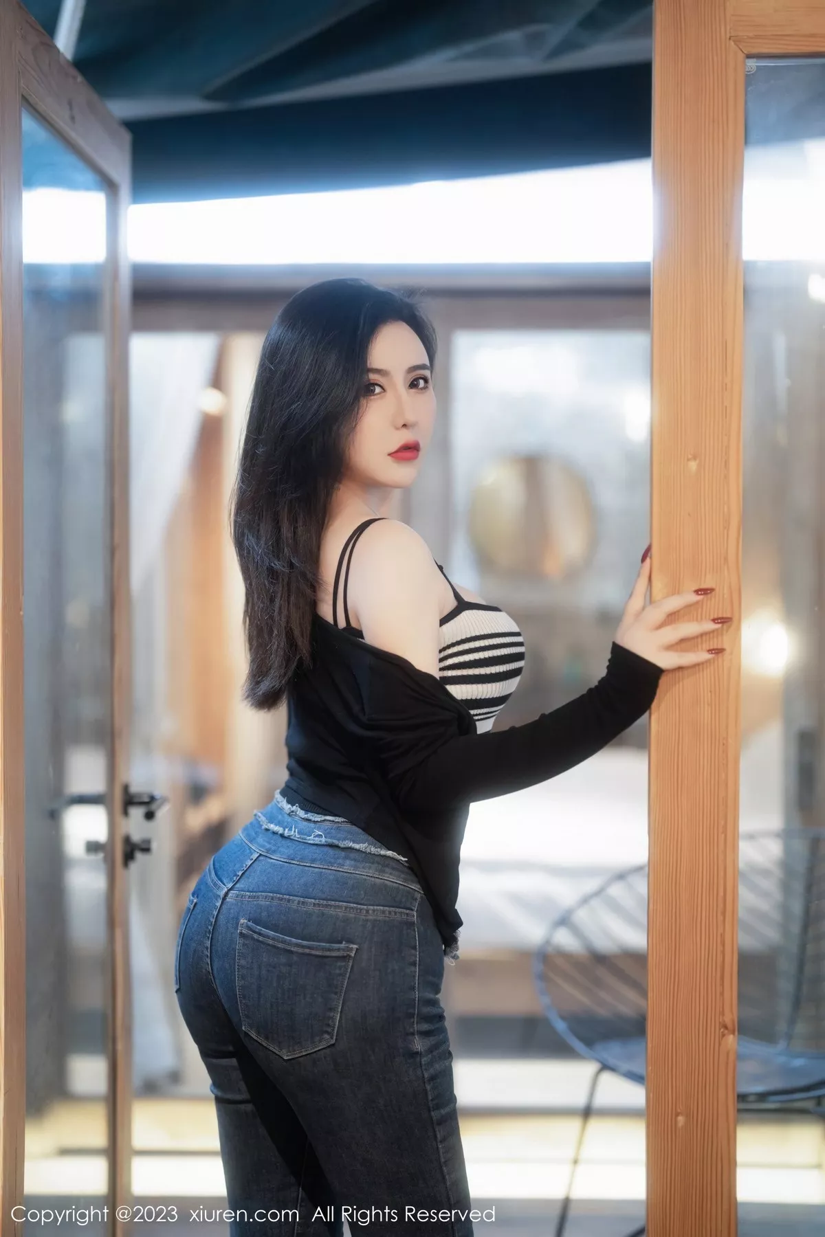 秀人集.com_[MFStar模范学院]Vol.618_模特伊诺性感黑色高叉连体内衣配黑丝袜秀丰胸肥臀撩人诱惑写真61P