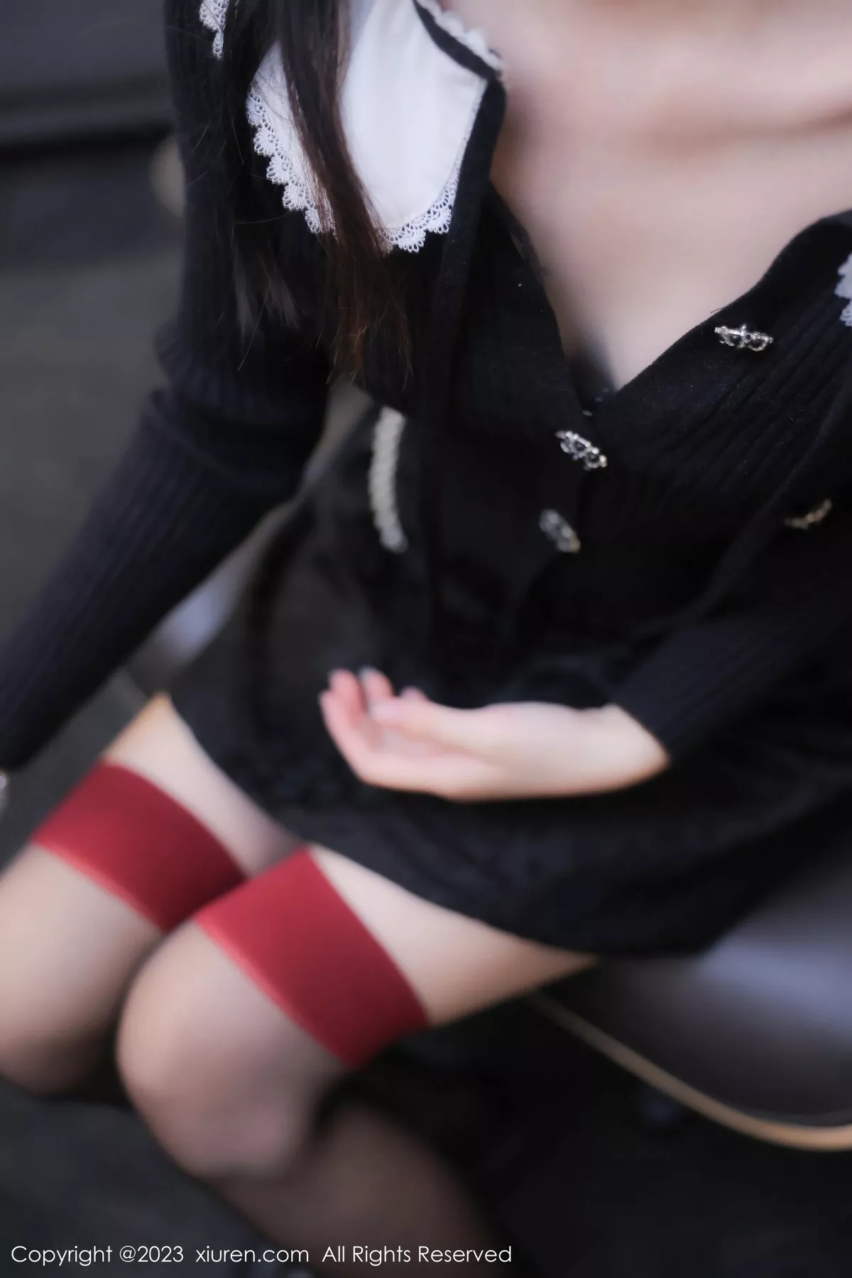 秀人集.com_[XiuRen秀人网]No.6724_模特幼幼喝酒主题性感黑色情趣服配黑丝袜秀完美身材诱惑写真80P