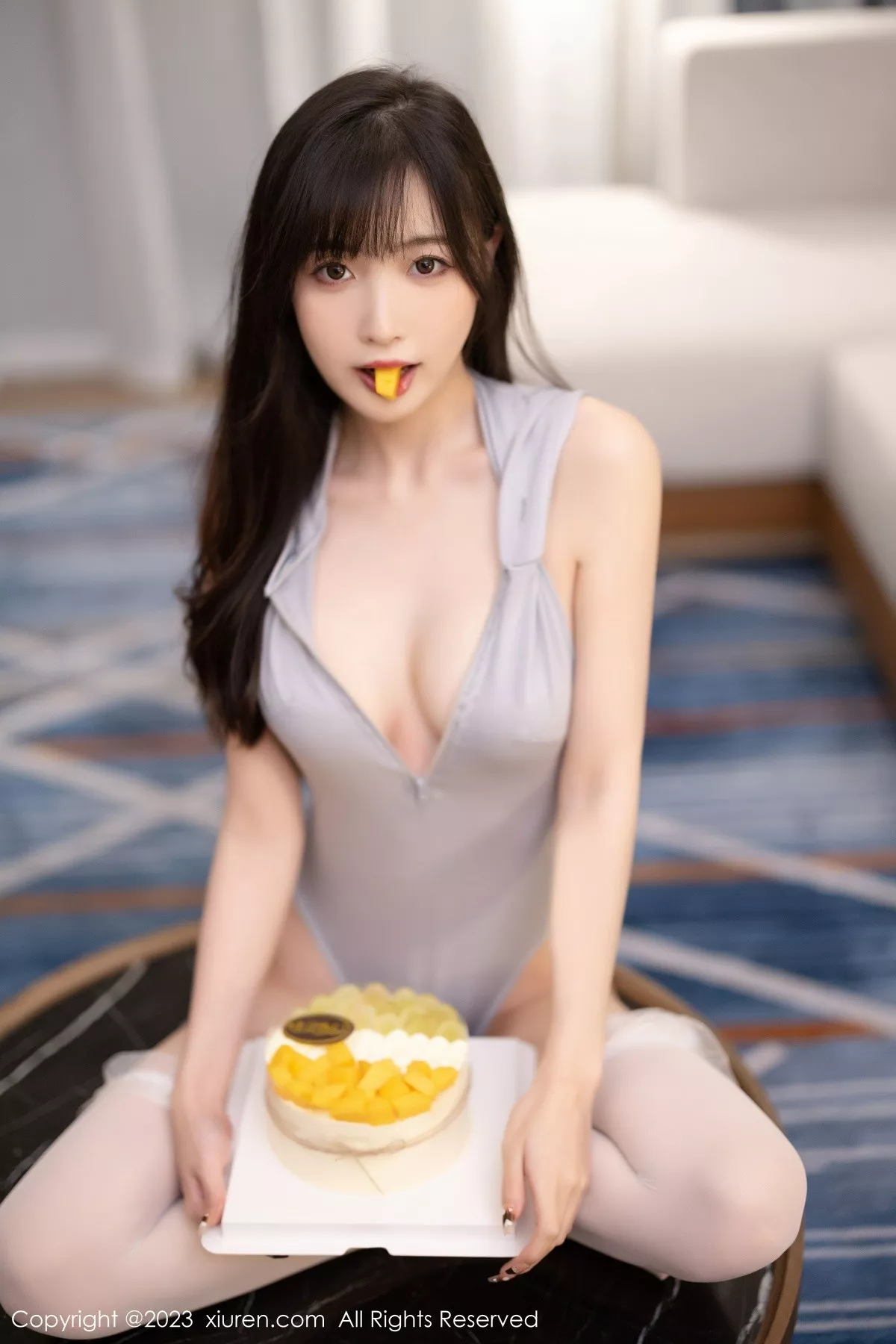 秀人集.com_[XiuRen秀人网]No.6762_模特林星阑性感灰色高开叉连体衣配白丝袜秀曼妙身姿诱惑写真84P