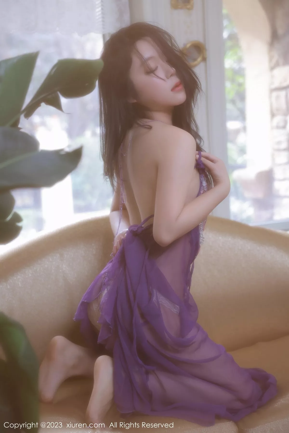 秀人集.com_[XiuRen秀人网]No.6601_模特露露luncy性感紫色轻透情趣服饰秀惹火身材撩人诱惑写真80P