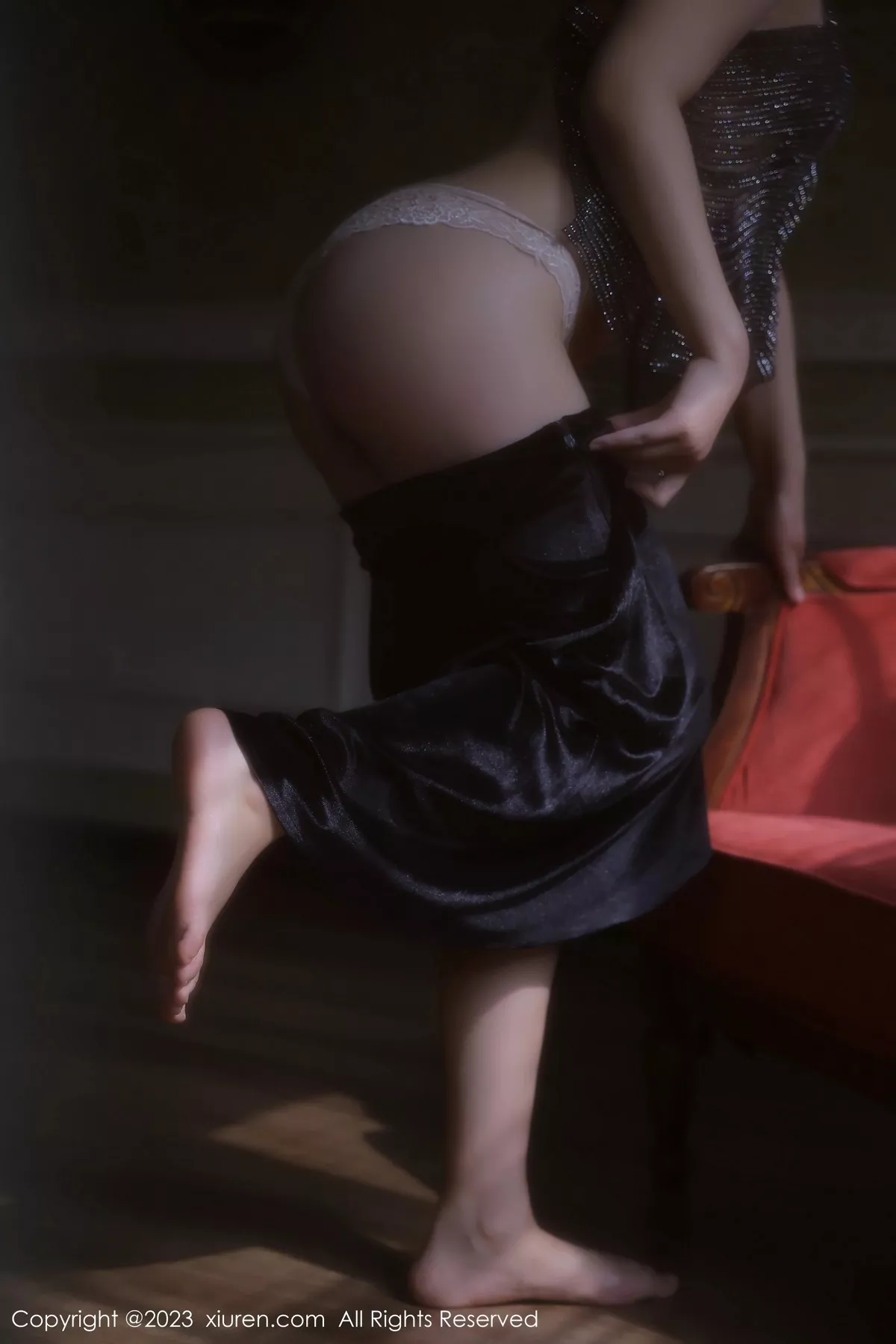 秀人集.com_[XiuRen秀人网]No.6601_模特露露luncy性感紫色轻透情趣服饰秀惹火身材撩人诱惑写真80P