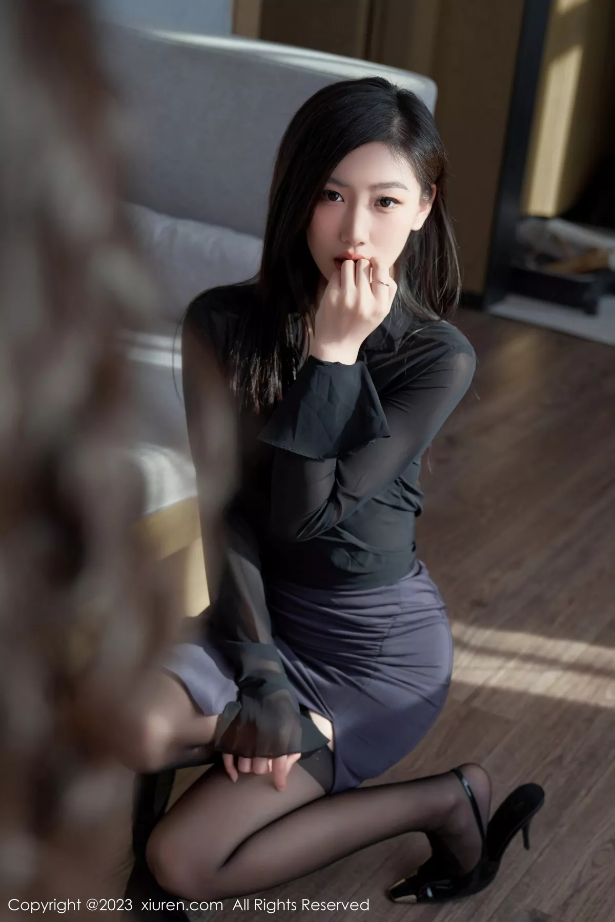 秀人集.com_[XiuRen秀人网]No.6839_模特沈青黛互动拍摄露黑色内衣配黑丝吊袜秀曼妙身姿诱惑写真101P