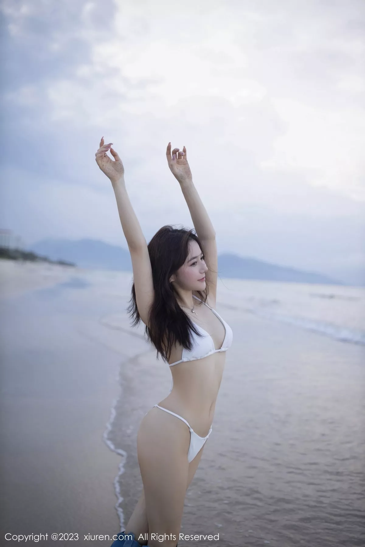 秀人集.com_[XiuRen秀人网]No.6852_模特鱼子酱Fish海边性感白色比基尼服秀婀娜动人身段诱惑写真80P