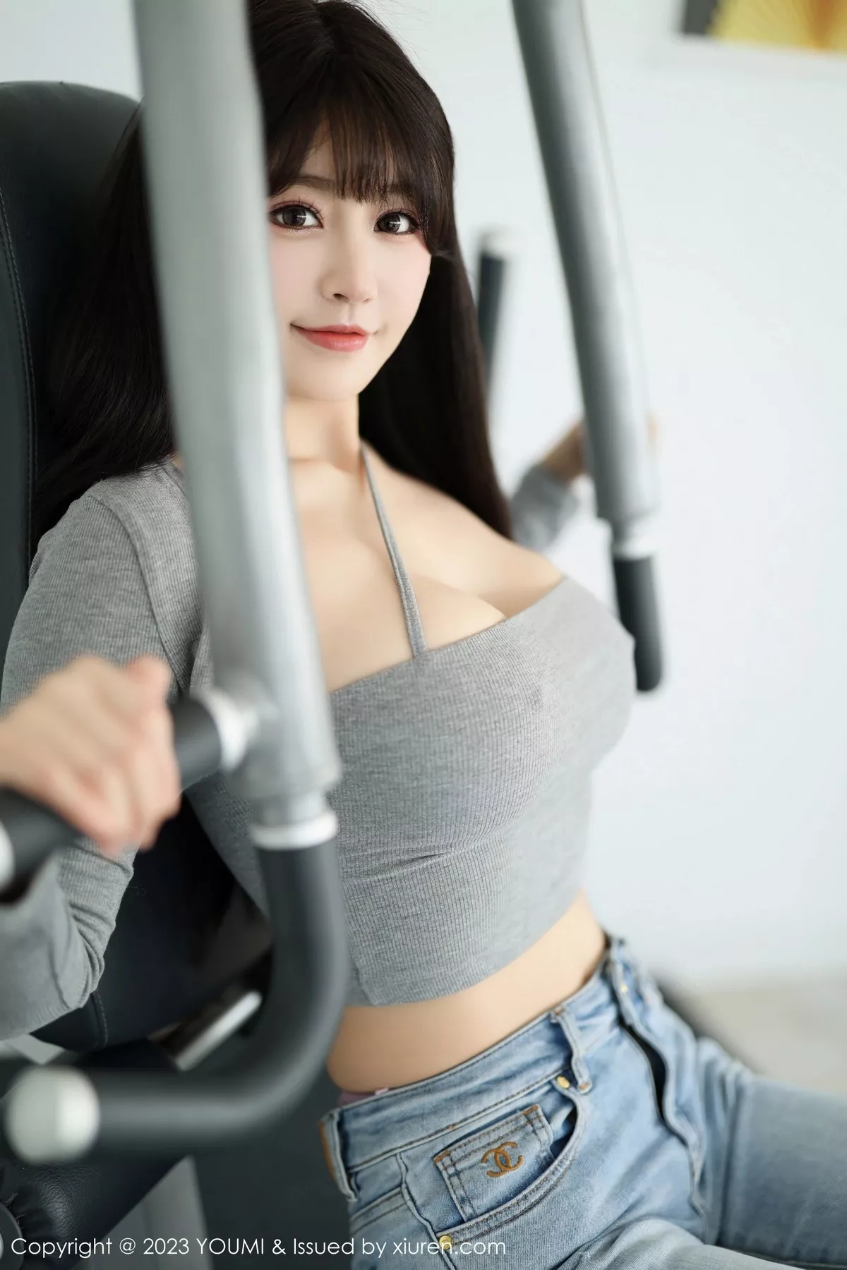 秀人集.com_[YouMi尤蜜荟]Vol.946_女神朱可儿Flora半脱牛仔裤露粉色圆点丝袜秀丰满身材诱惑写真92P