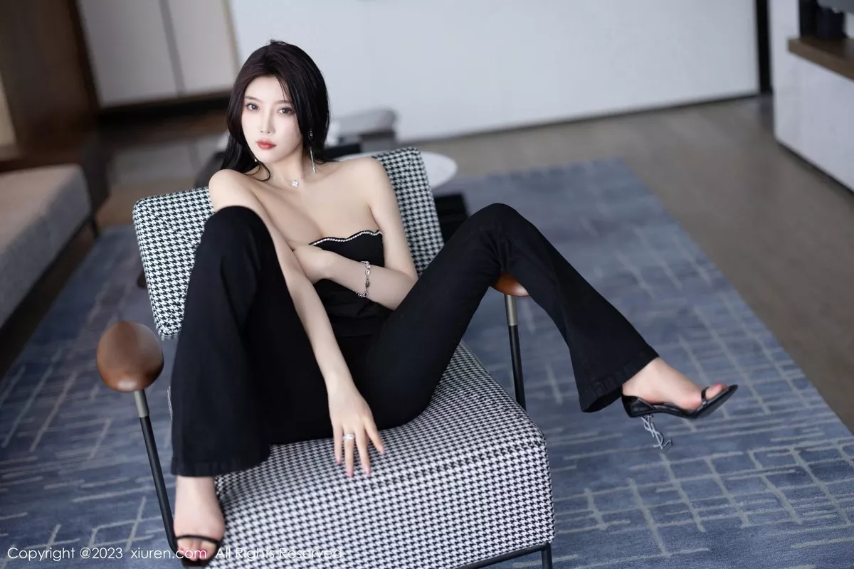 秀人集.com_[XiuRen秀人网]No.6866_女神杨晨晨Yome性感轻透蕾丝连体衣秀丰腴身材完美诱惑写真90P