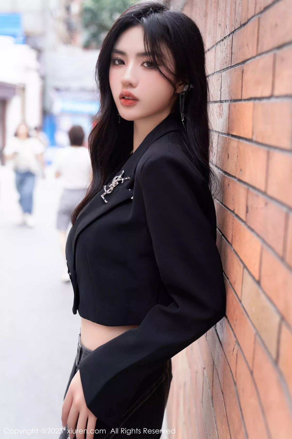 秀人集.com_[XiuRen秀人网]No.6874_模特浅浅Danny性感黑色轻透内衣配超薄肉丝秀丰腴身姿诱惑写真89P