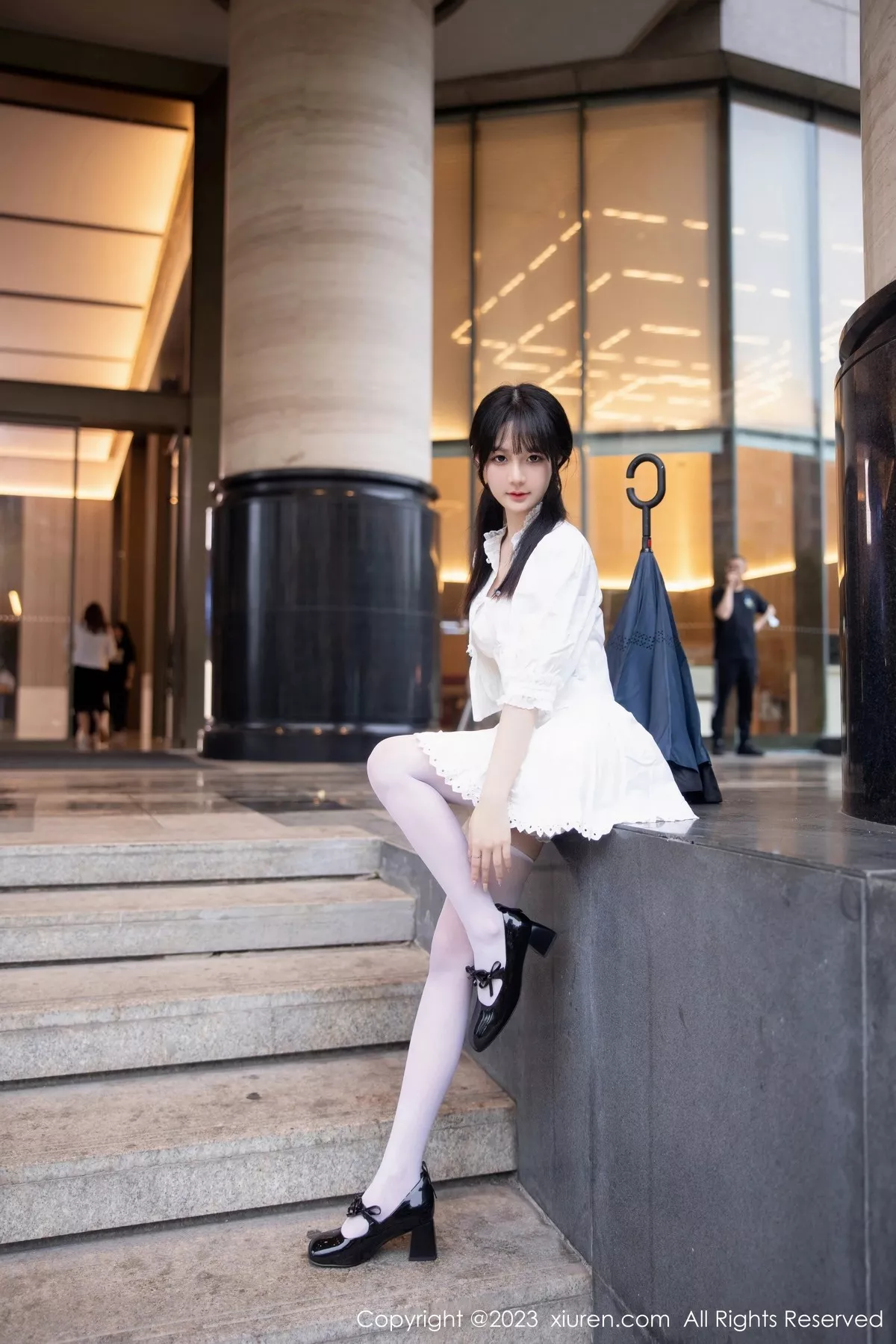 秀人集.com_[XiuRen秀人网]No.6933_模特幼幼白色连衣短裙露性感粉色情趣内衣秀完美身材诱惑写真83P