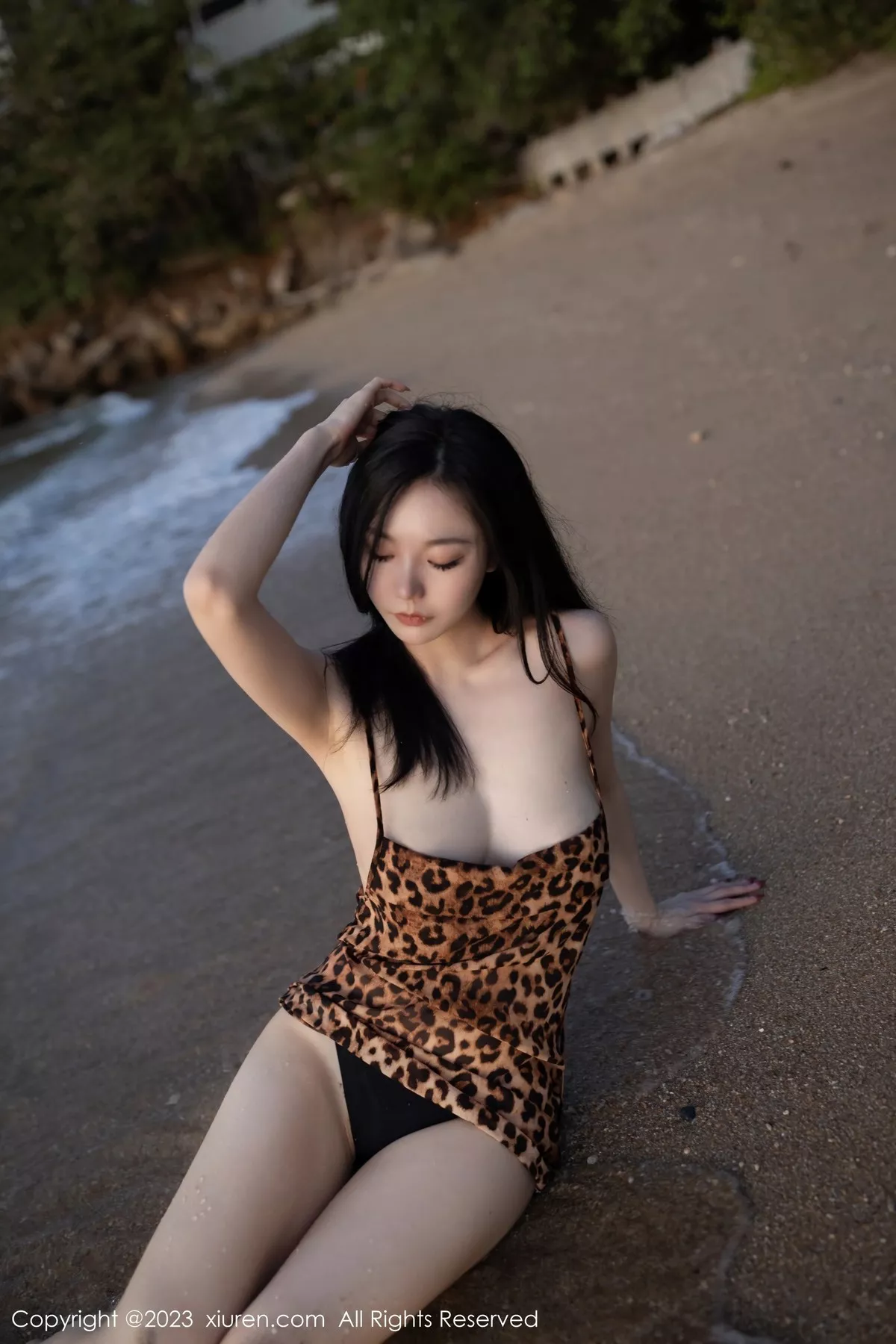 秀人集.com_[XiuRen秀人网]No.6787_模特安然anran性感豹纹服+黑色轻透连体衣秀完美身材诱惑写真81P