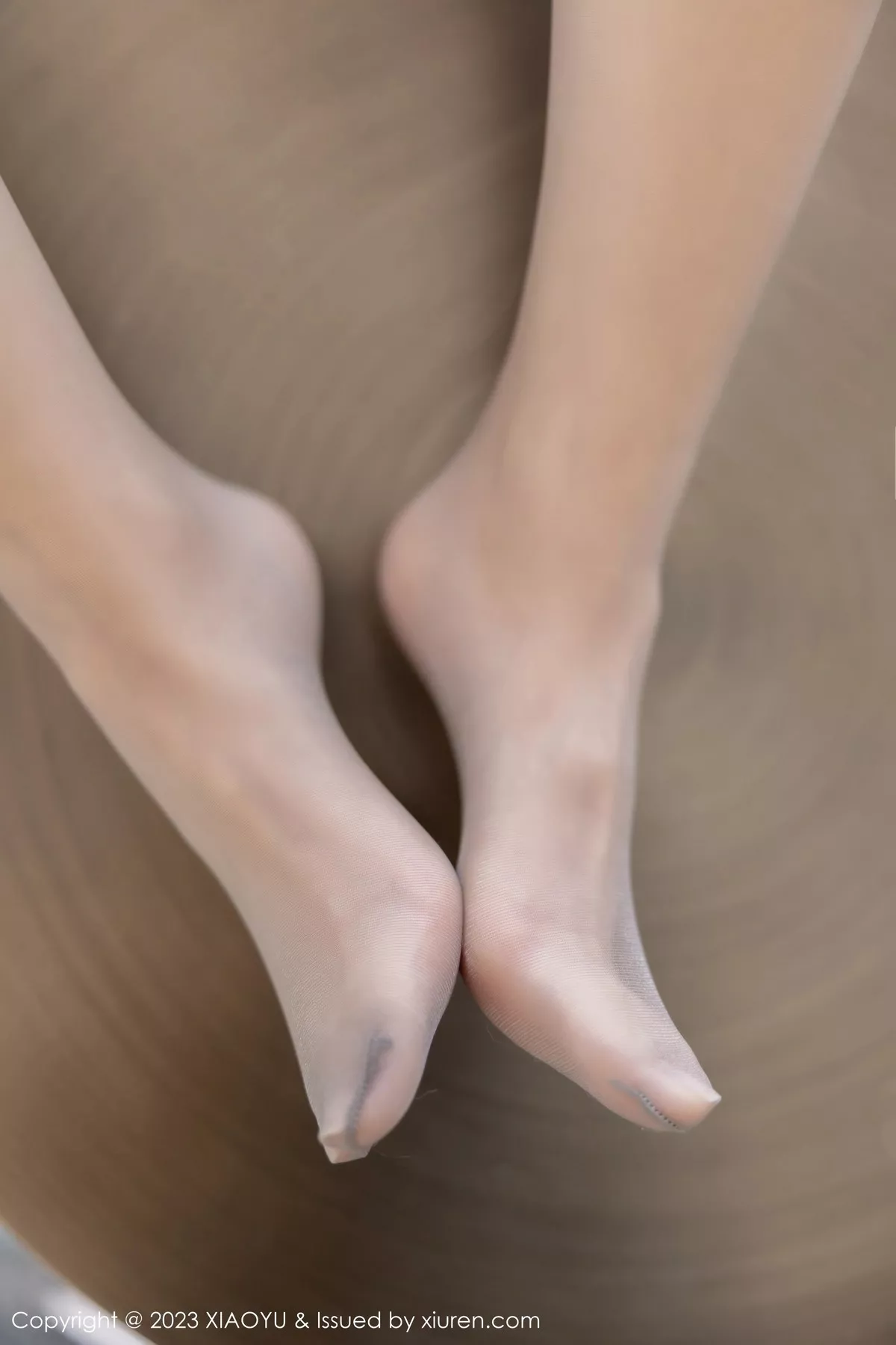 秀人集.com_[XiaoYu画语界]Vol.1037_模特奶瓶私房浴室性感灰色露肩连衣裙秀曼妙身姿迷人诱惑写真87P