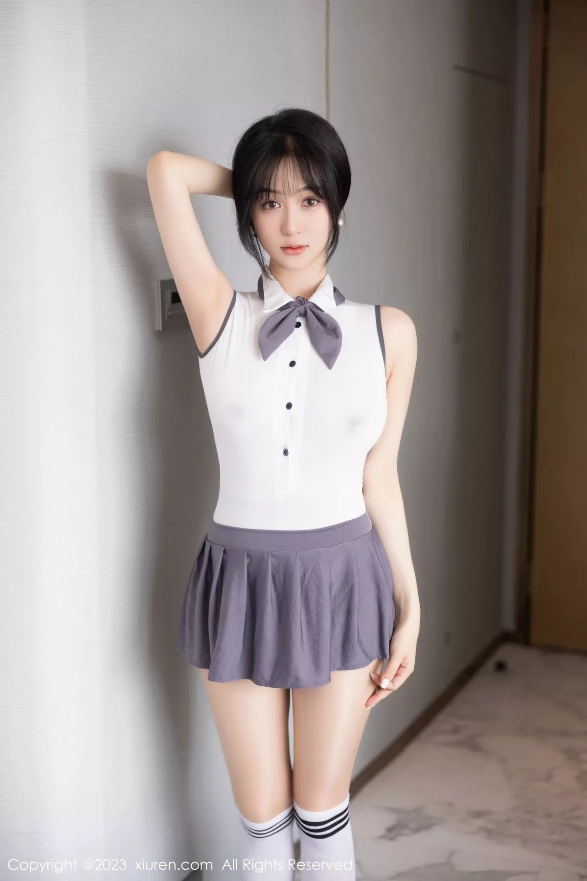 秀人集.com_[XiuRen秀人网]No.6818_模特柚琪Rich性感白色轻透高叉连体衣配超薄肉丝惹火诱惑写真98P