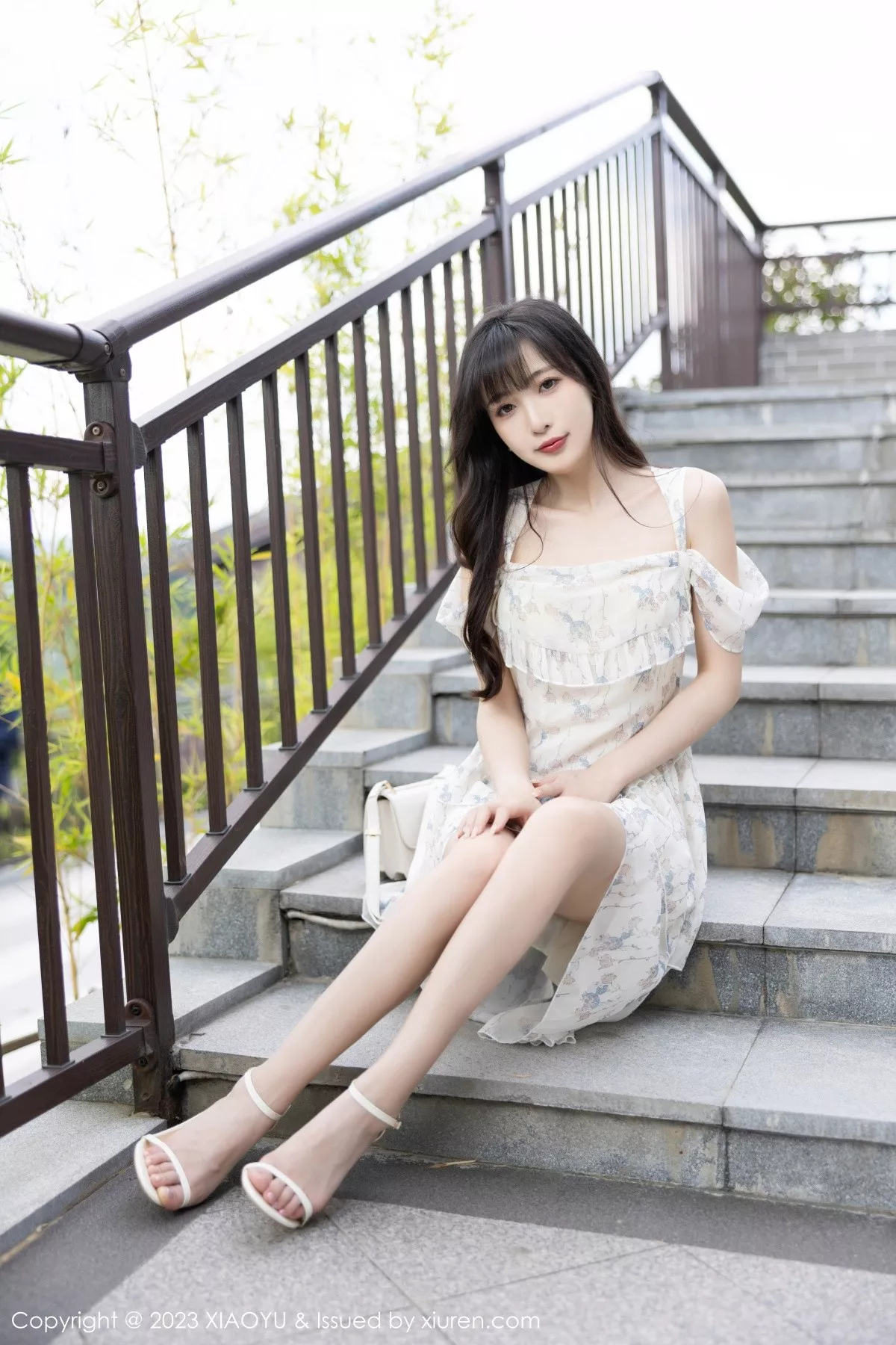 秀人集.com_[XiaoYu画语界]Vol.1058_模特林星阑性感白色薄透婚纱服配白丝吊袜秀曼妙身姿诱惑写真80P