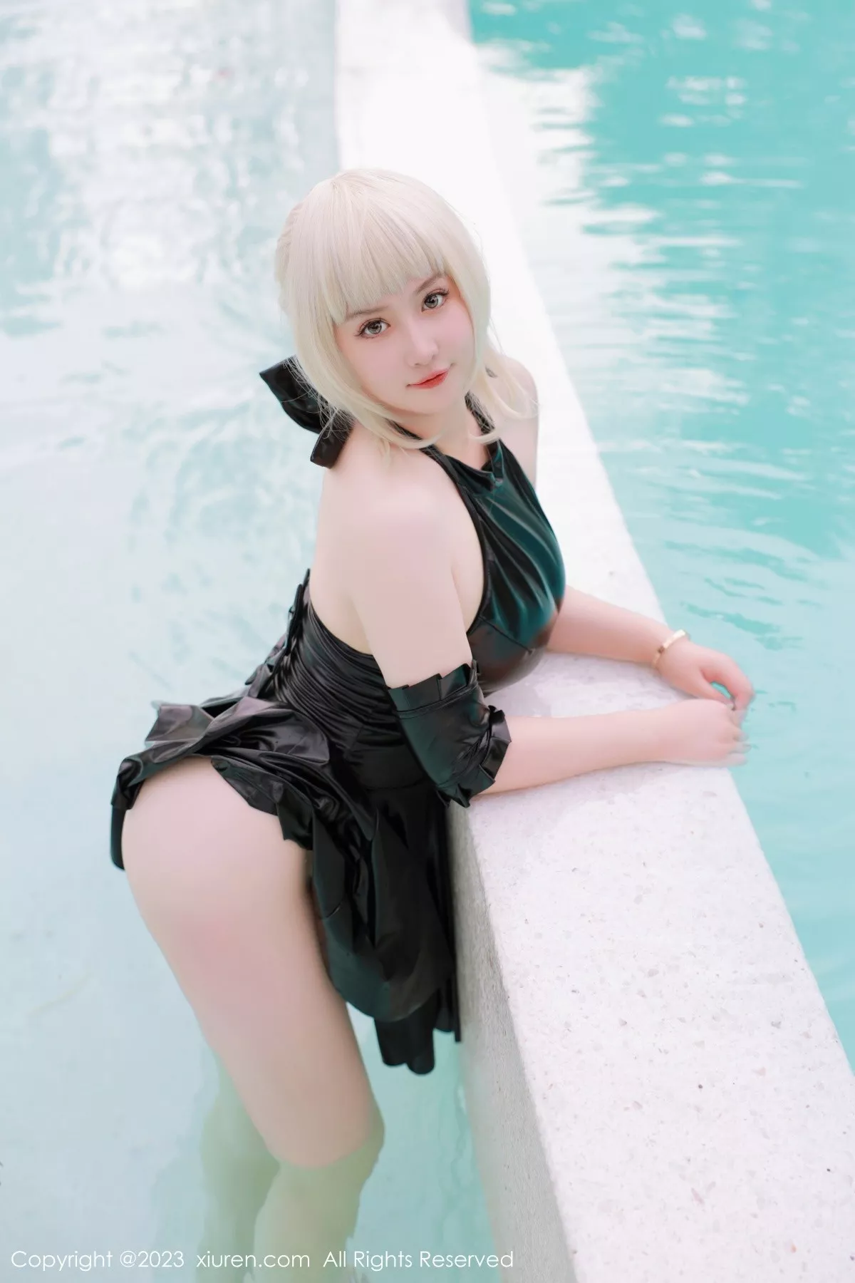 秀人集.com_[XiuRen秀人网]No.6984_模特养乐多DoDo性感黑色Cosplay装扮秀丰满身材惹火诱惑写真75P