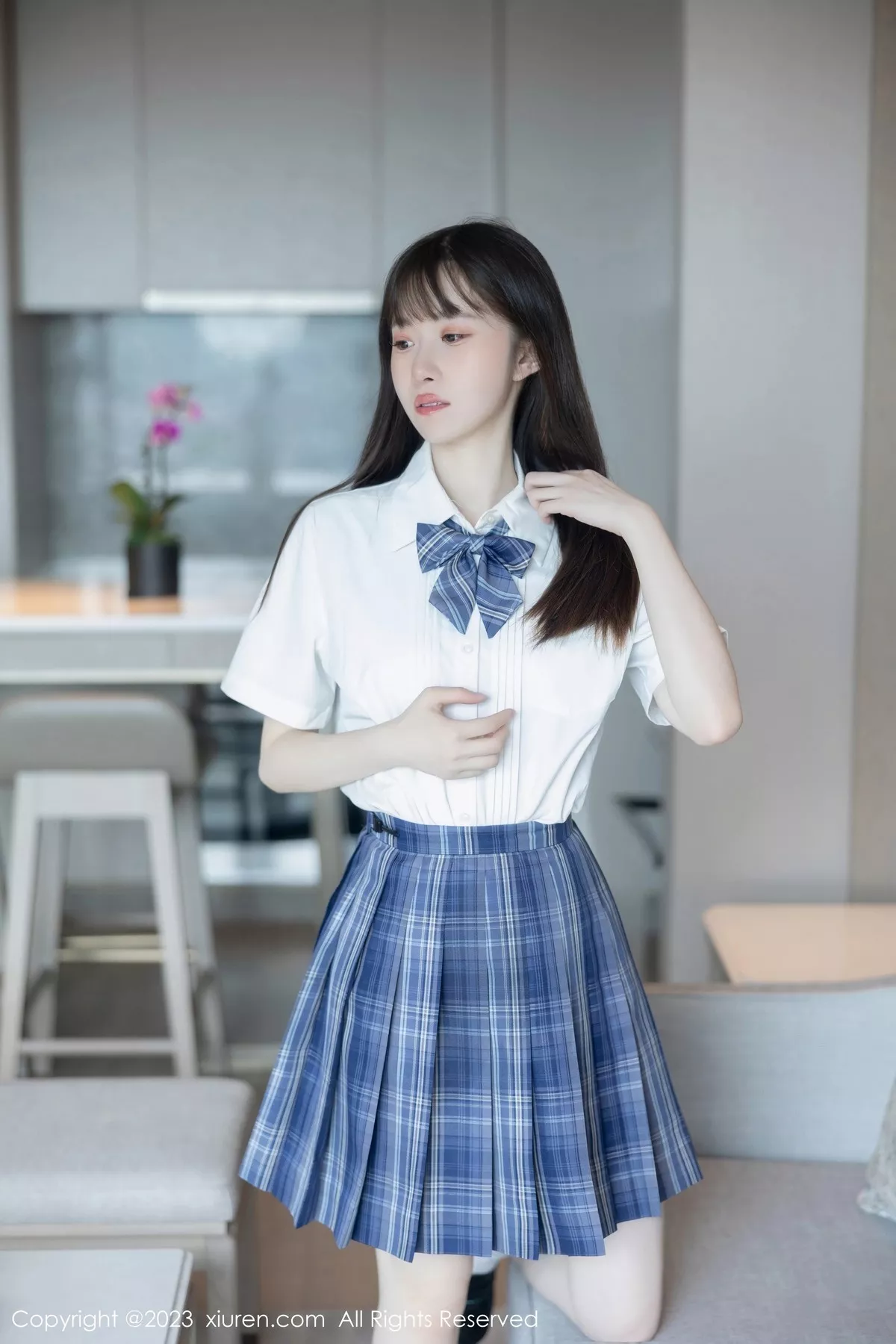 秀人集.com_[XiuRen秀人网]No.6993_模特林悠悠白色上衣配格子短裙露浅色内衣秀曼妙身姿诱惑写真103P