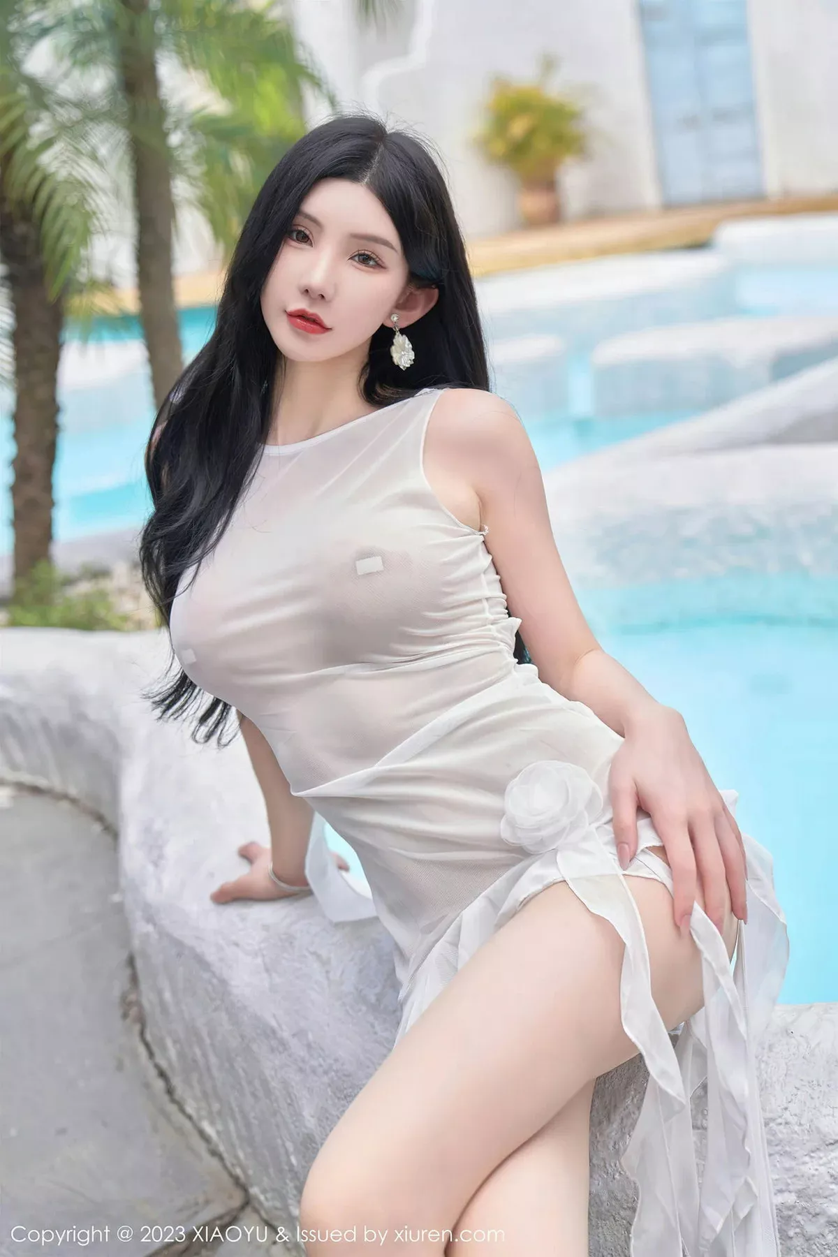 秀人集.com_[XiuRen秀人网]No.7049_女神周于希Sally水中拍摄白色薄透连衣长裙秀惹火身材诱惑写真90P