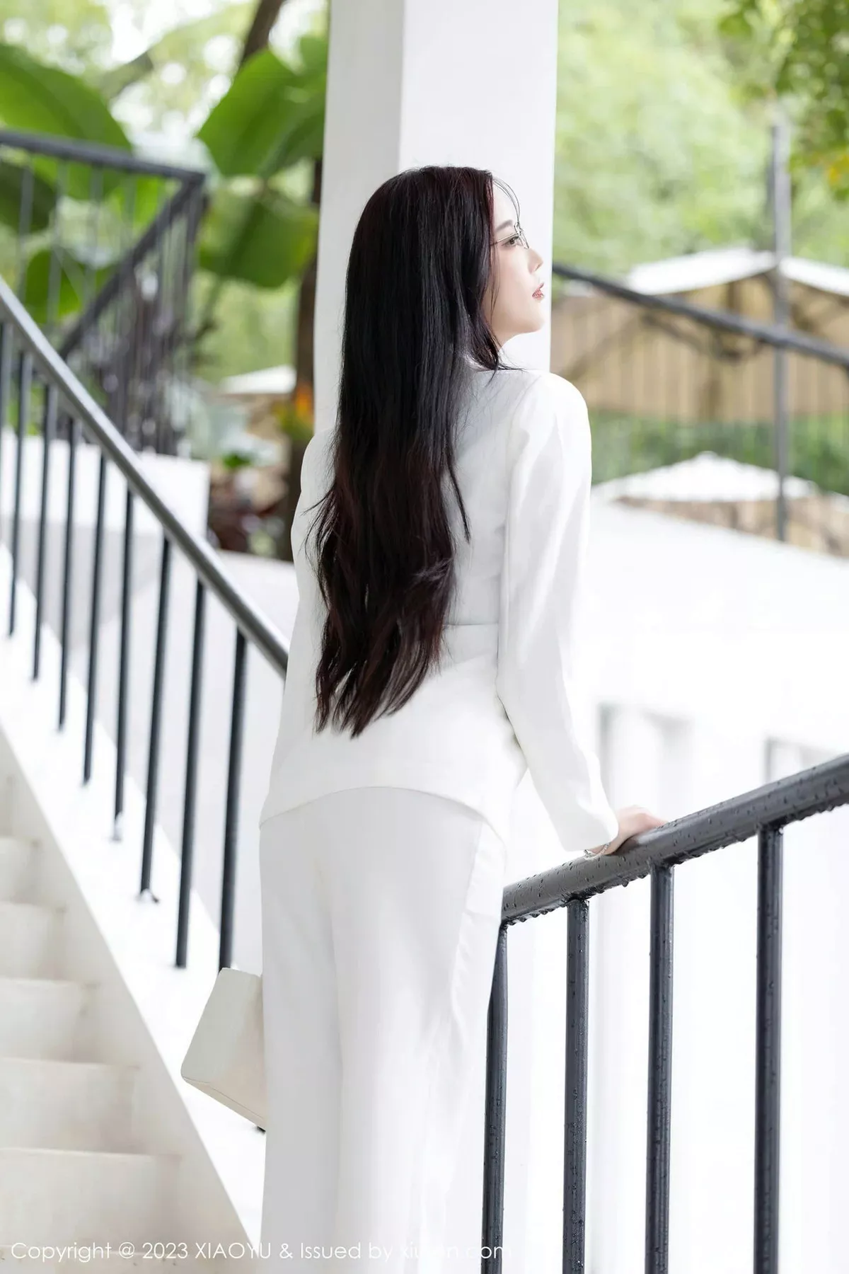 秀人集.com_[XiaoYu画语界]Vol.1065_女神杨晨晨Yome脱OL制服露黑色轻透内衣配超薄肉丝诱惑写真85P